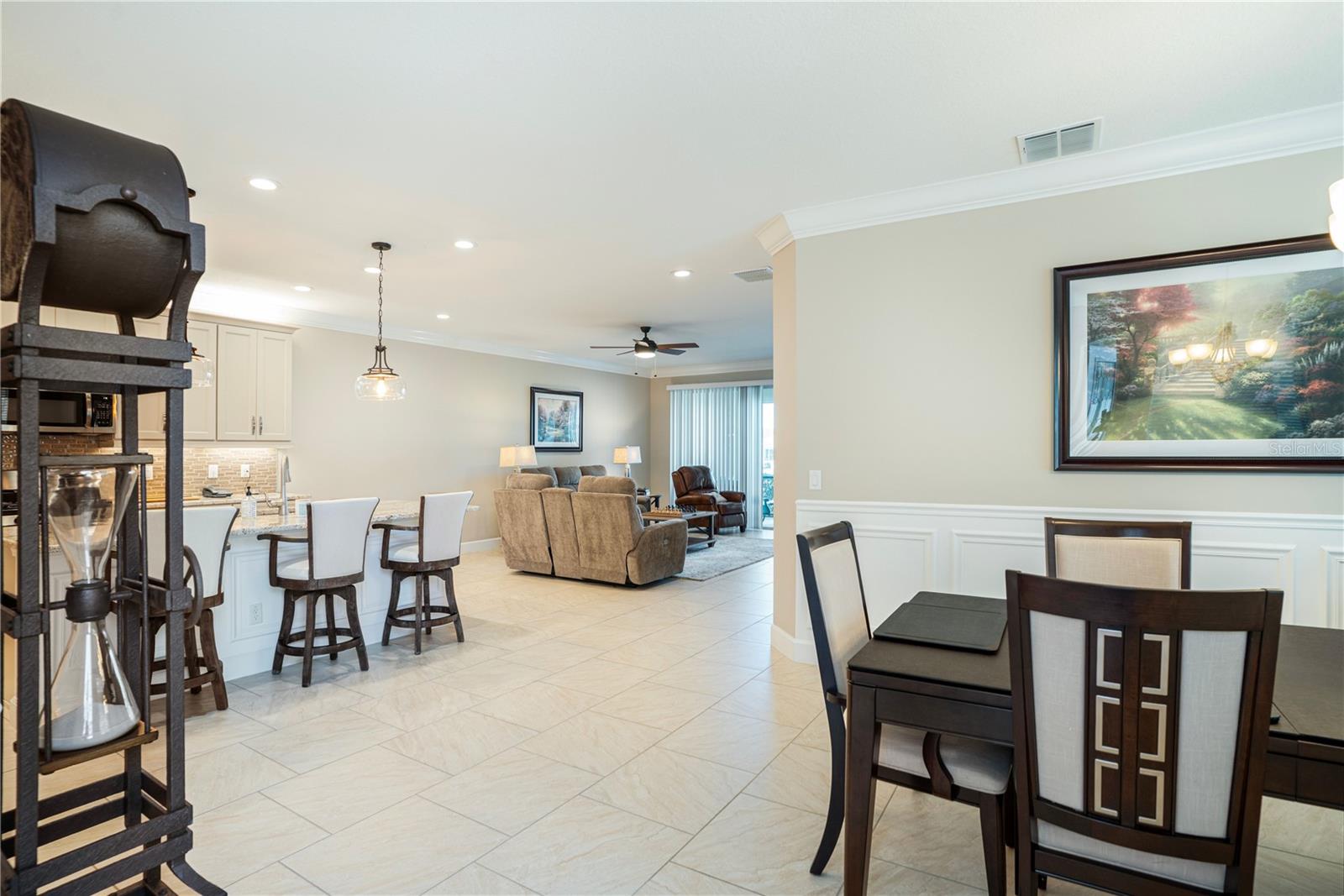 Image 13 of 42 For 4715 Avila Lakes Drive