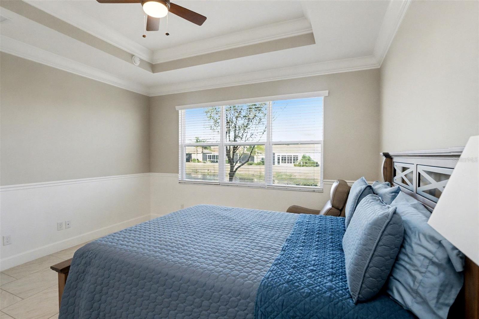 Image 19 of 42 For 4715 Avila Lakes Drive