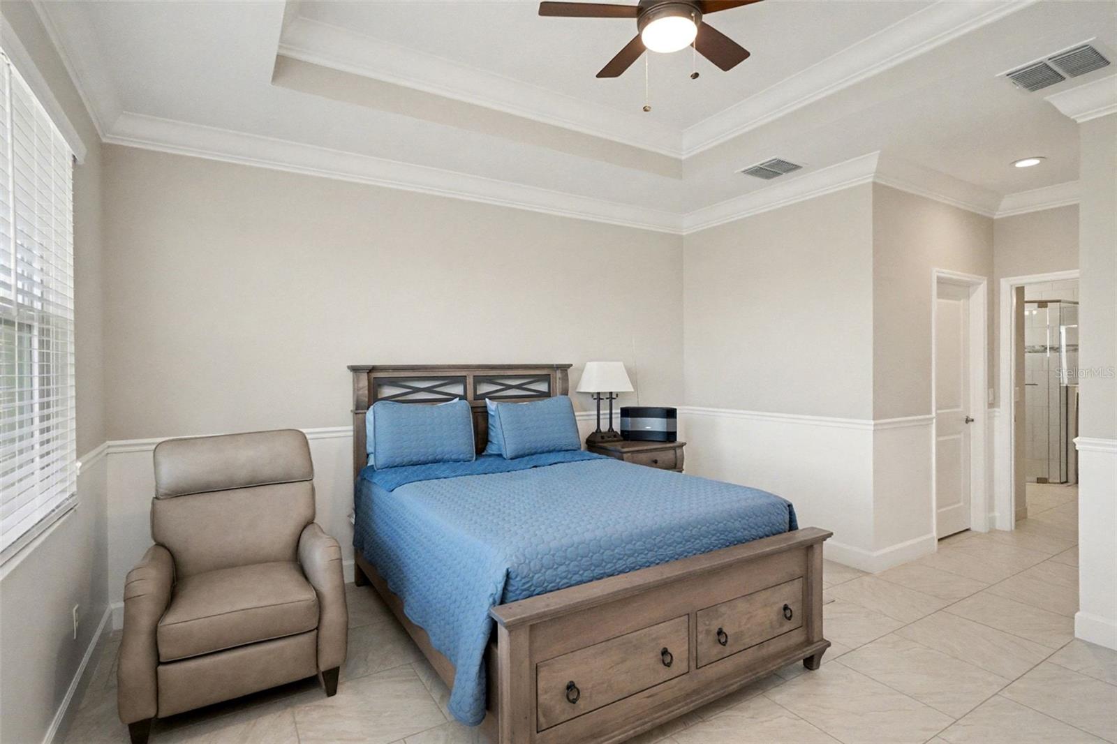 Image 20 of 42 For 4715 Avila Lakes Drive