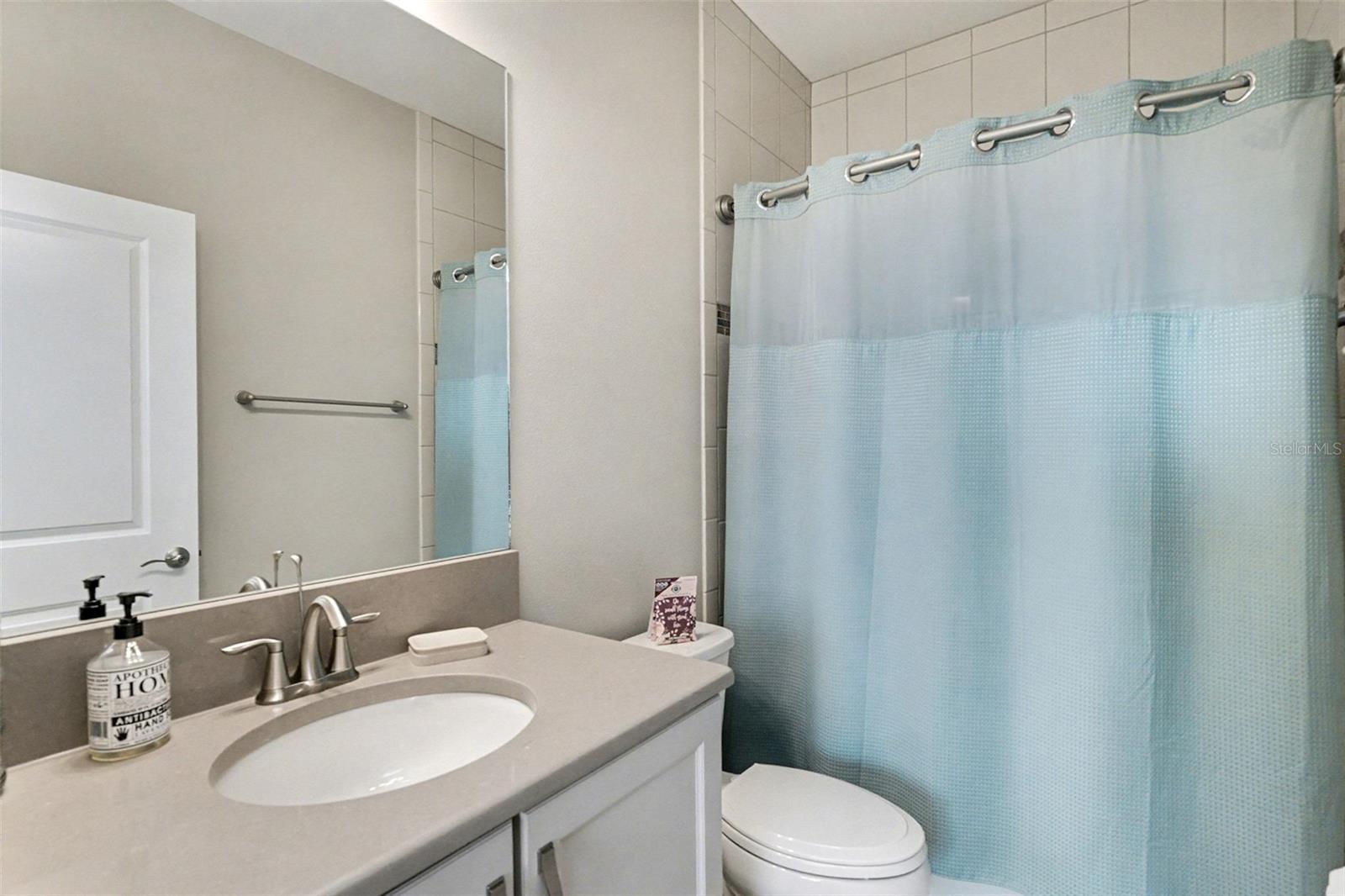 Image 27 of 42 For 4715 Avila Lakes Drive