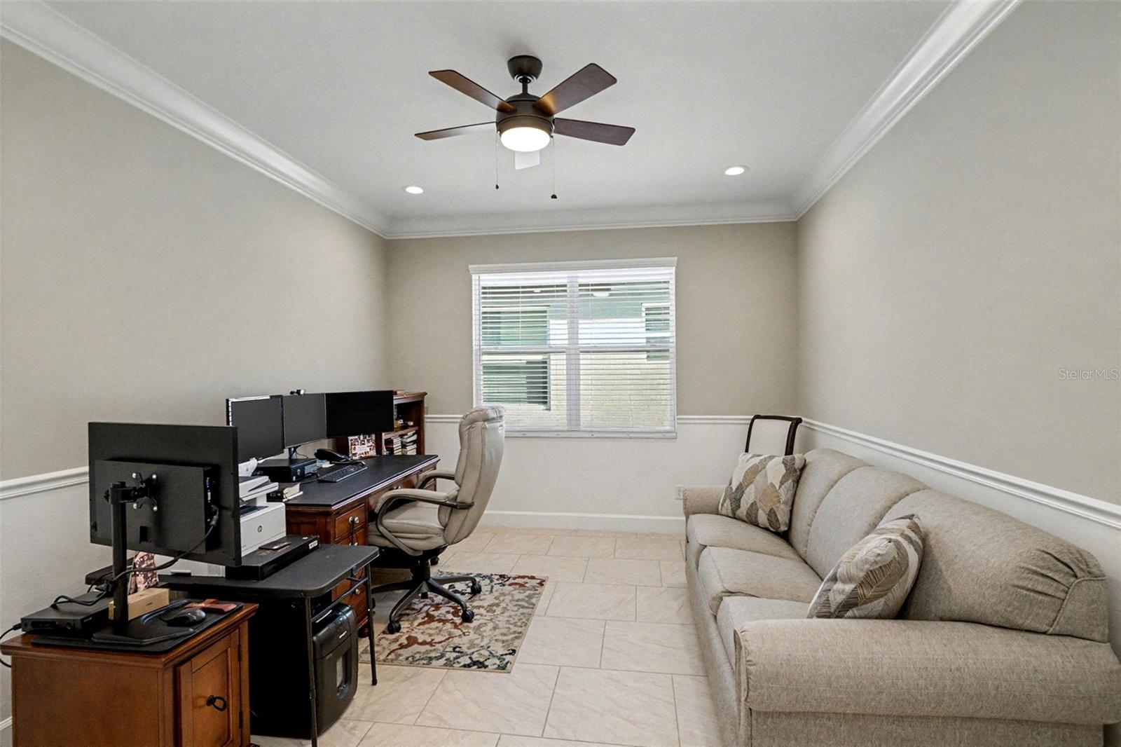 Image 28 of 42 For 4715 Avila Lakes Drive