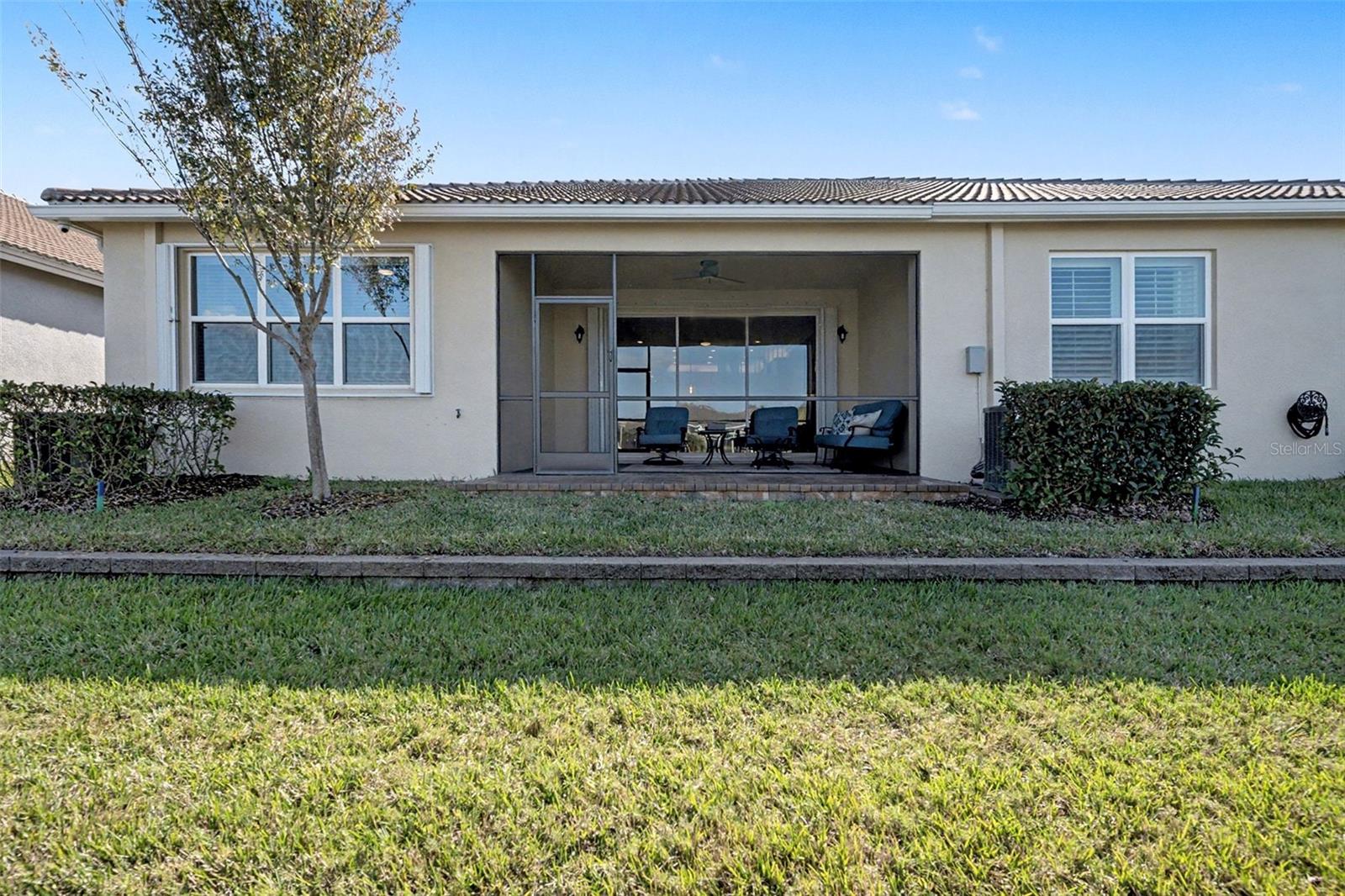 Image 34 of 42 For 4715 Avila Lakes Drive