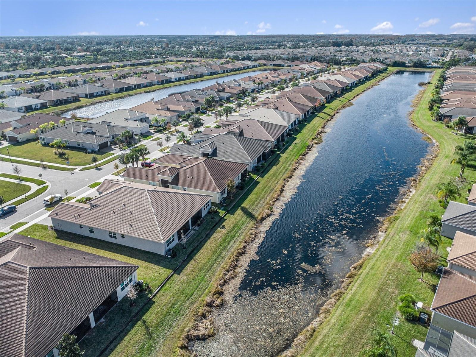 Image 40 of 42 For 4715 Avila Lakes Drive