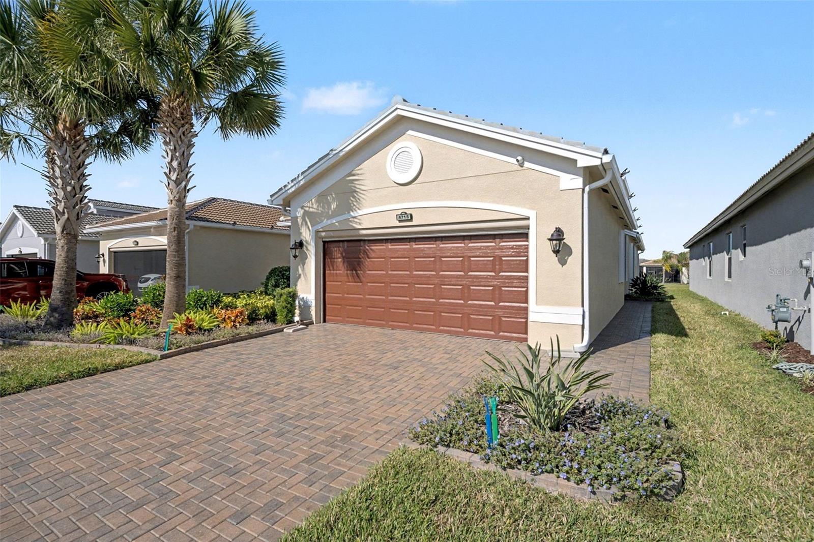 Image 6 of 42 For 4715 Avila Lakes Drive