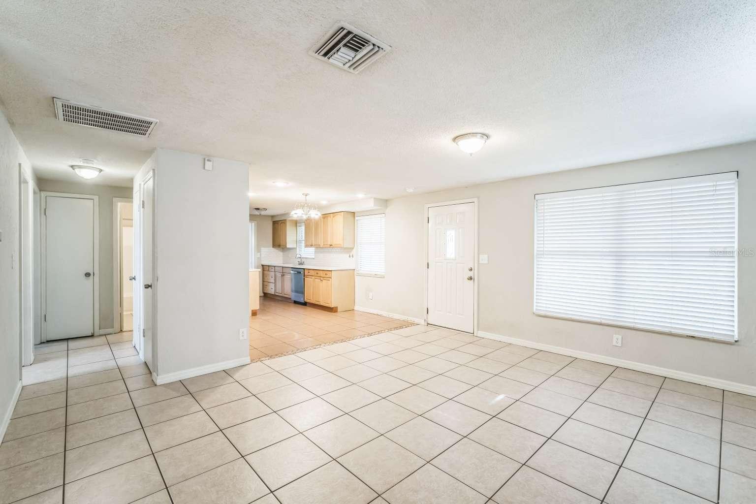 Image 5 of 20 For 5620 90th Avenue N