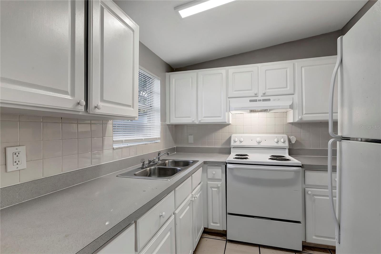 Image 10 of 34 For 4804 86th Street