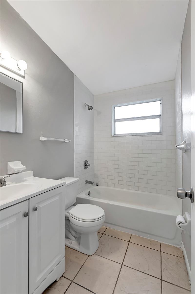 Image 17 of 34 For 4804 86th Street