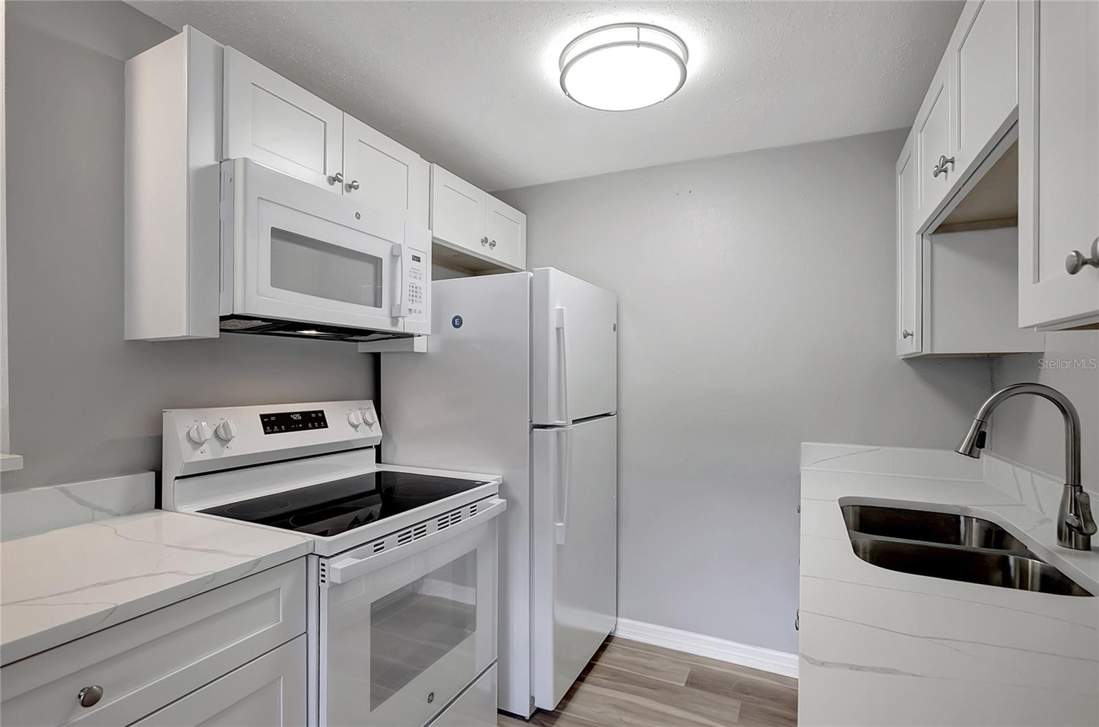 Image 12 of 33 For 8720 Dexter Avenue