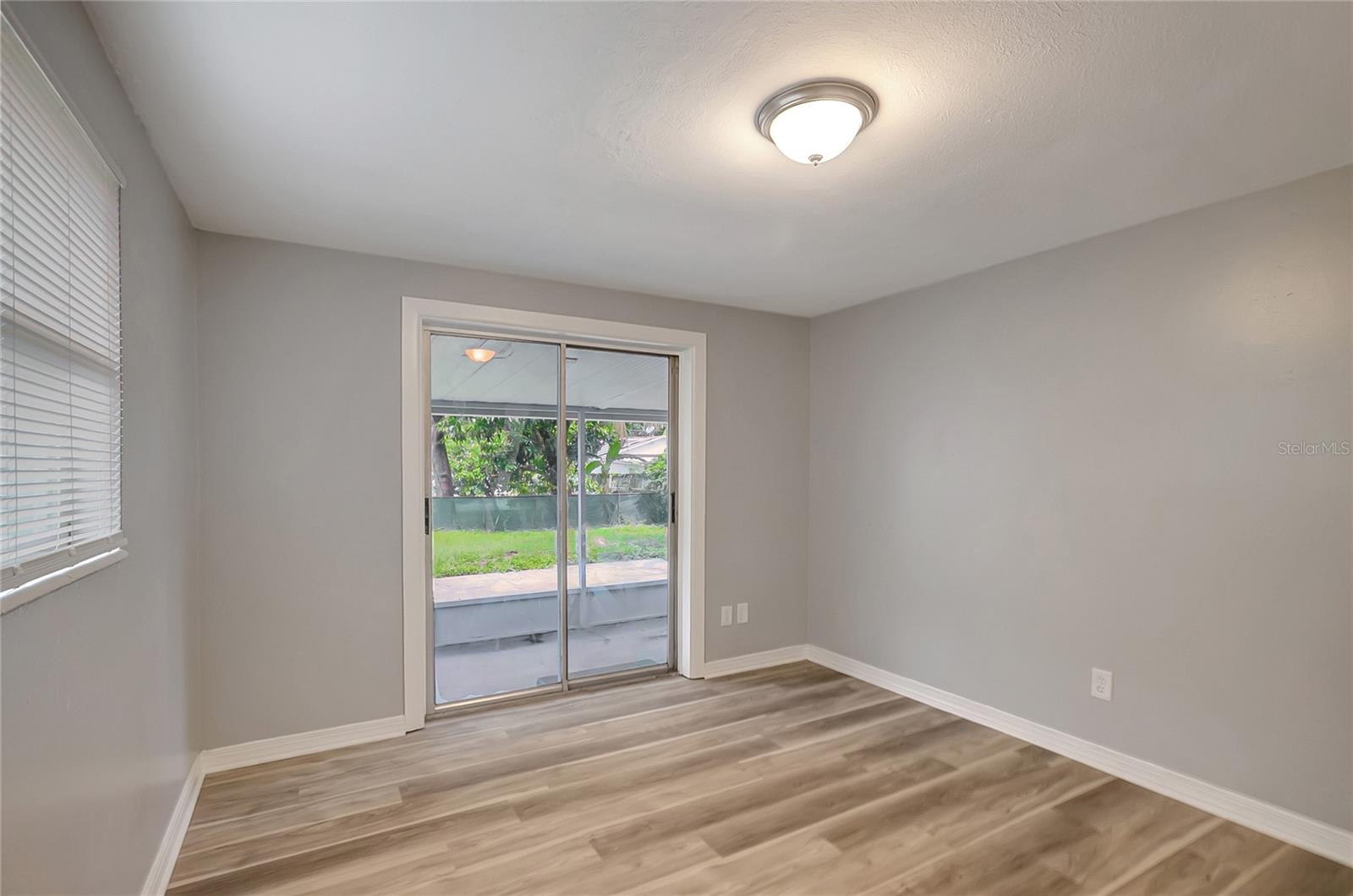 Image 20 of 33 For 8720 Dexter Avenue