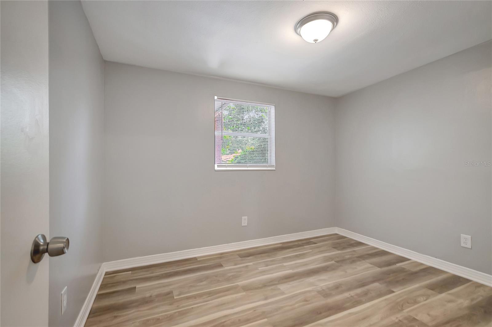 Image 23 of 33 For 8720 Dexter Avenue