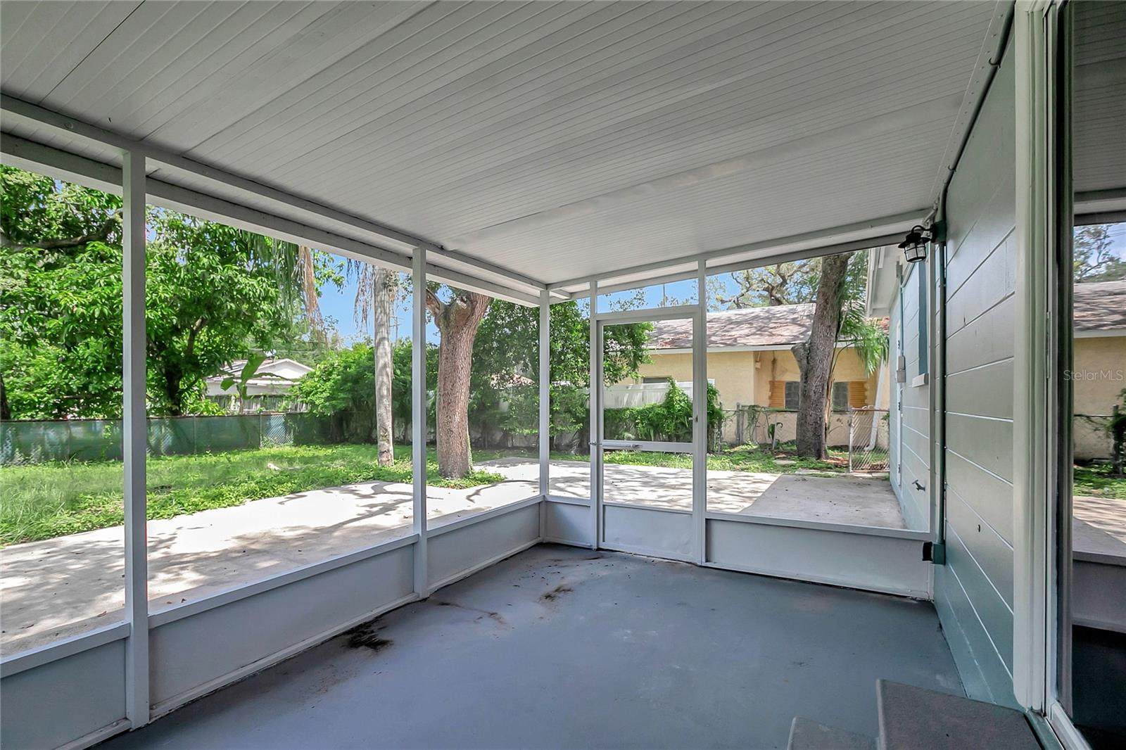 Image 27 of 33 For 8720 Dexter Avenue