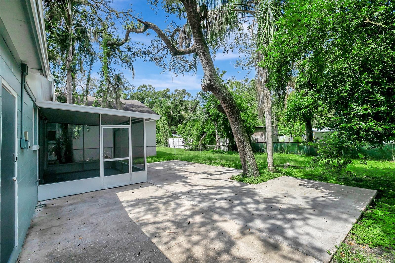 Image 28 of 33 For 8720 Dexter Avenue