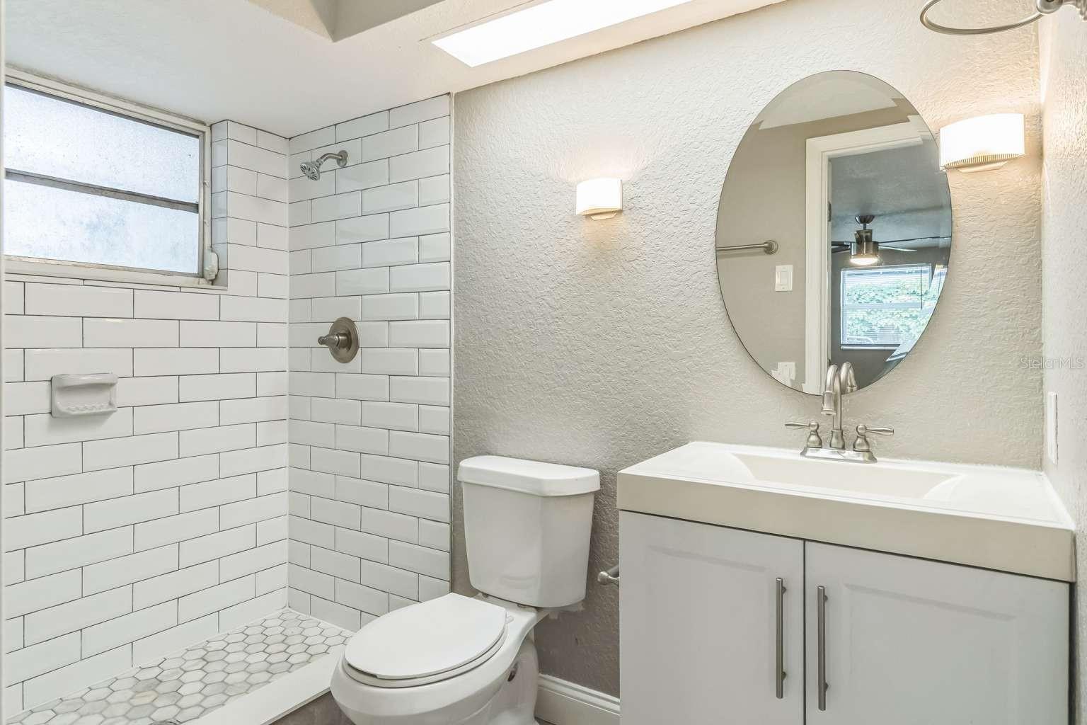 Image 16 of 20 For 5746 Embay Avenue