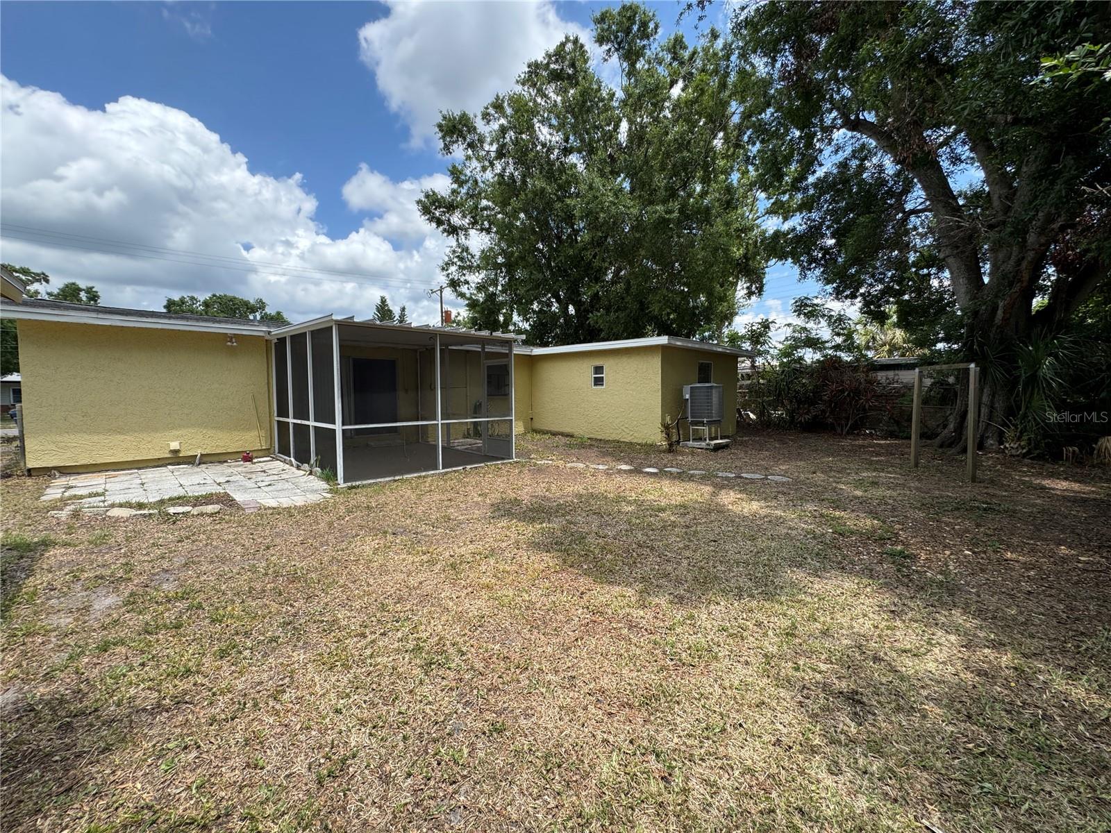 Image 25 of 25 For 438 Country Club Drive