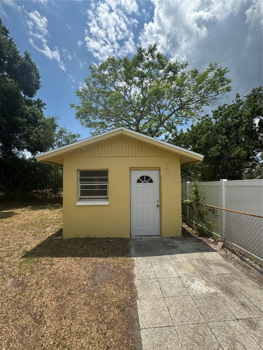 Image 3 of 25 For 438 Country Club Drive