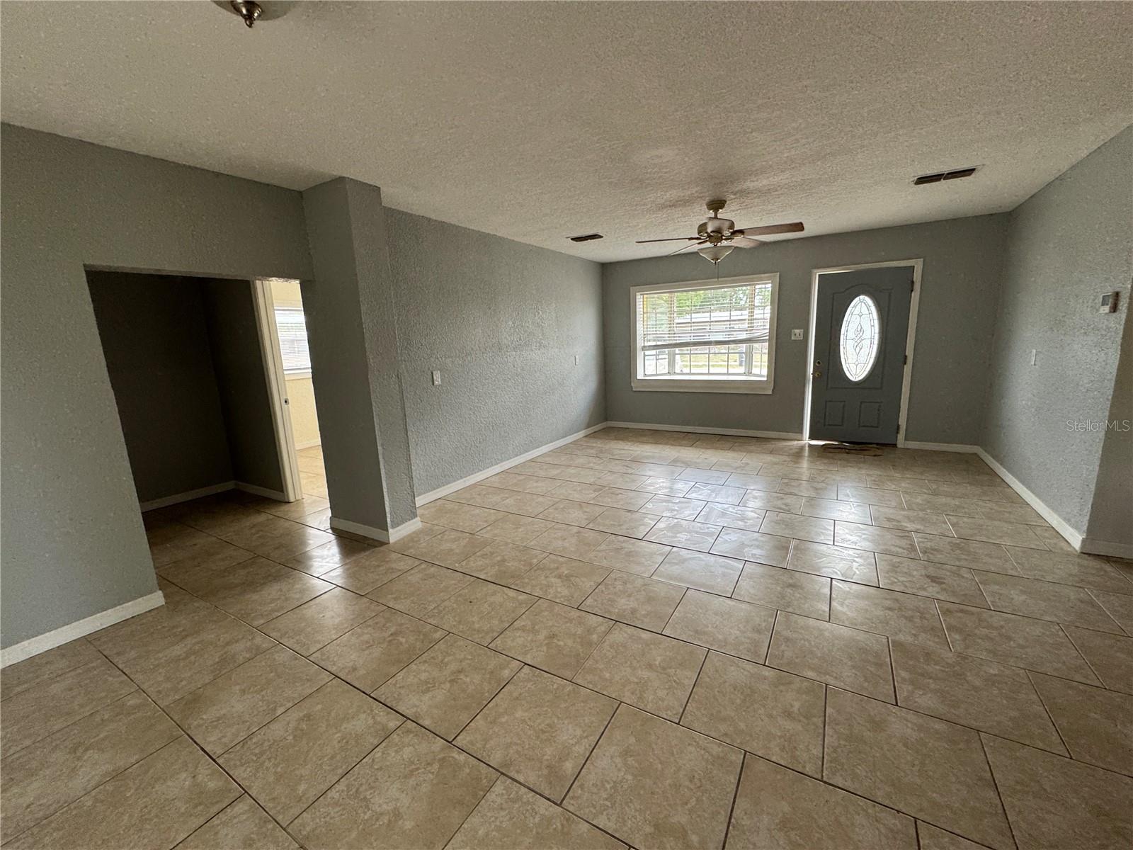 Image 6 of 25 For 438 Country Club Drive