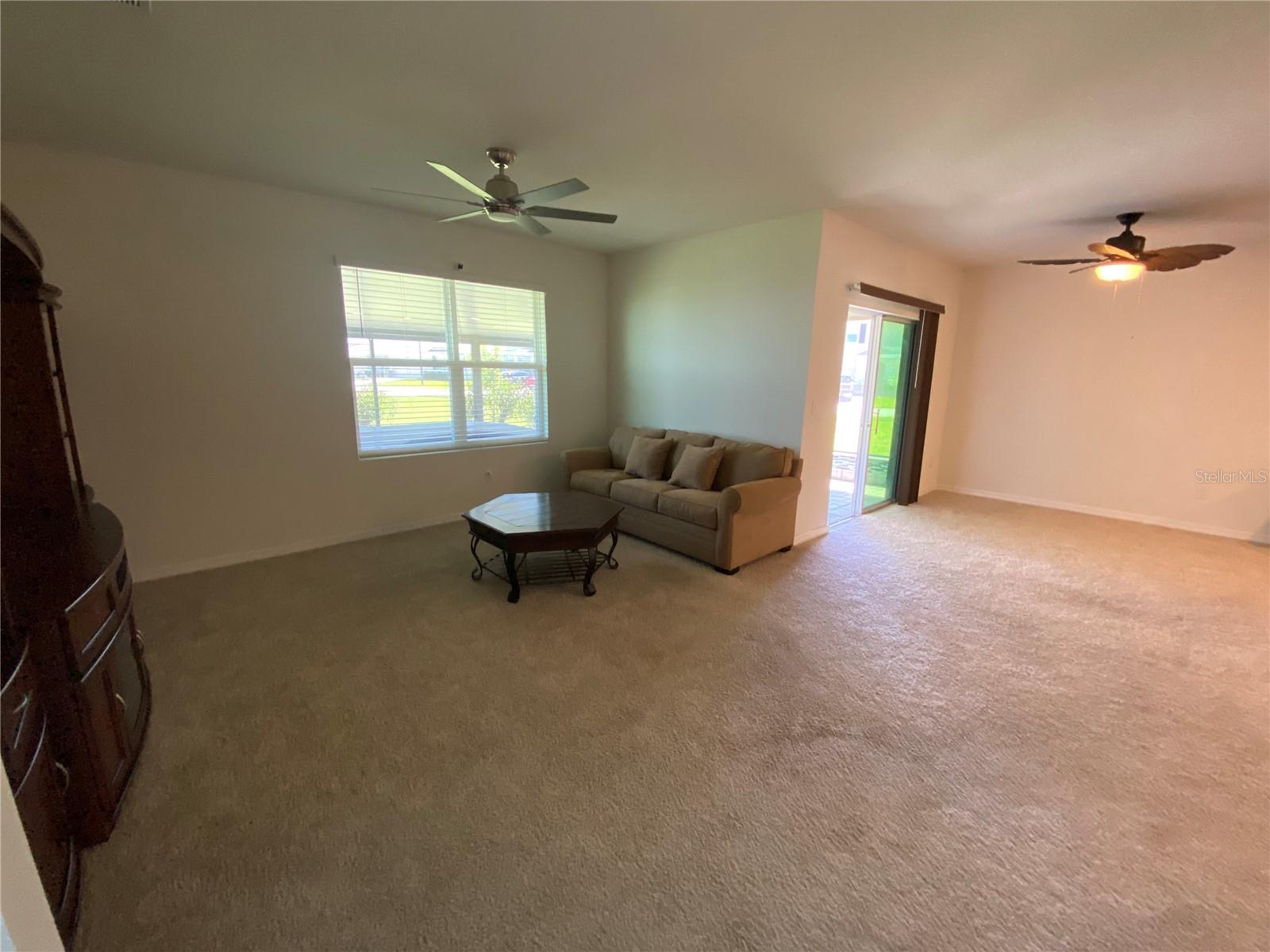 Image 6 of 27 For 2712 Storybrook Preserve Drive