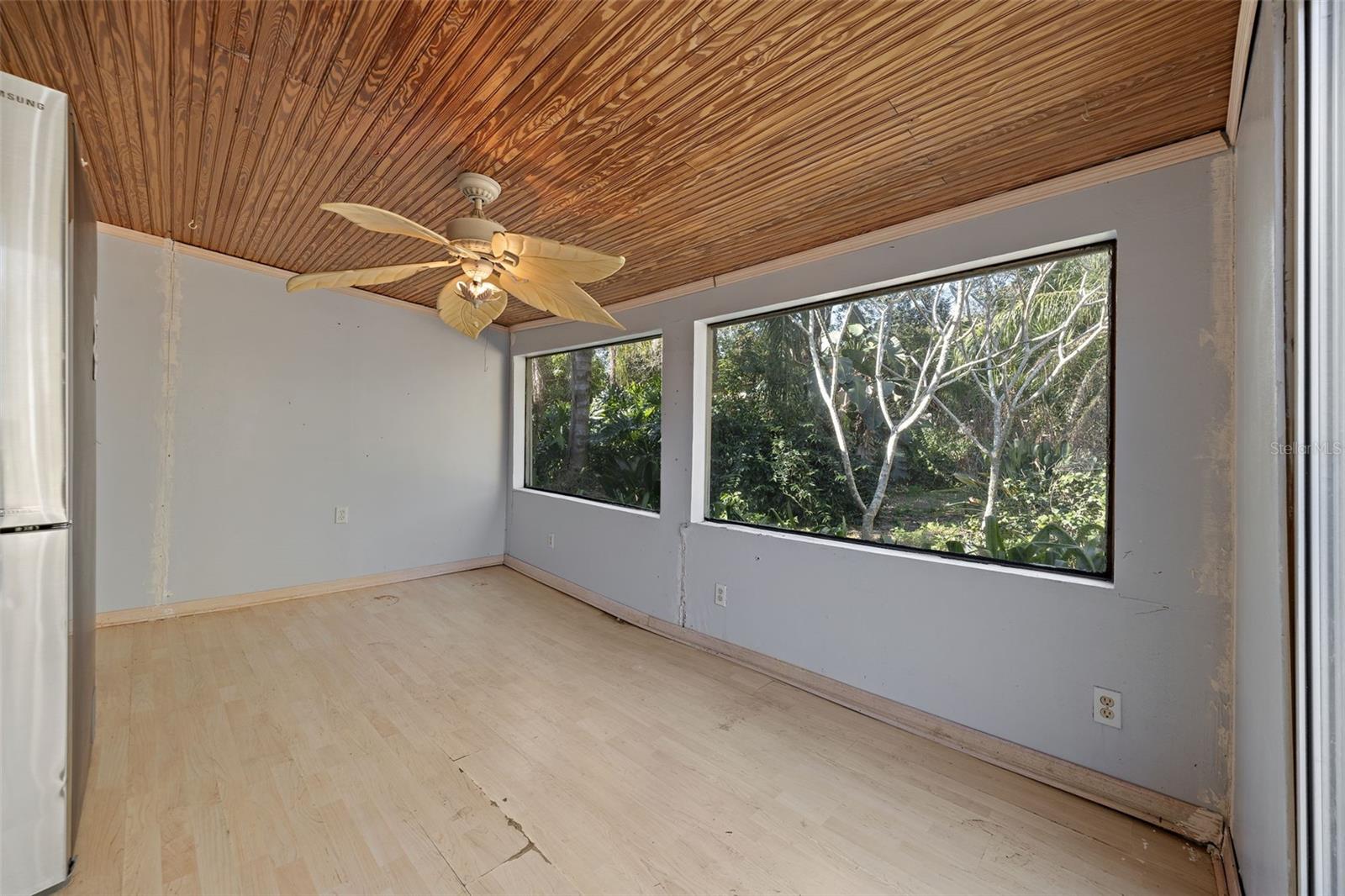 Image 15 of 54 For 2802 Wilson Circle