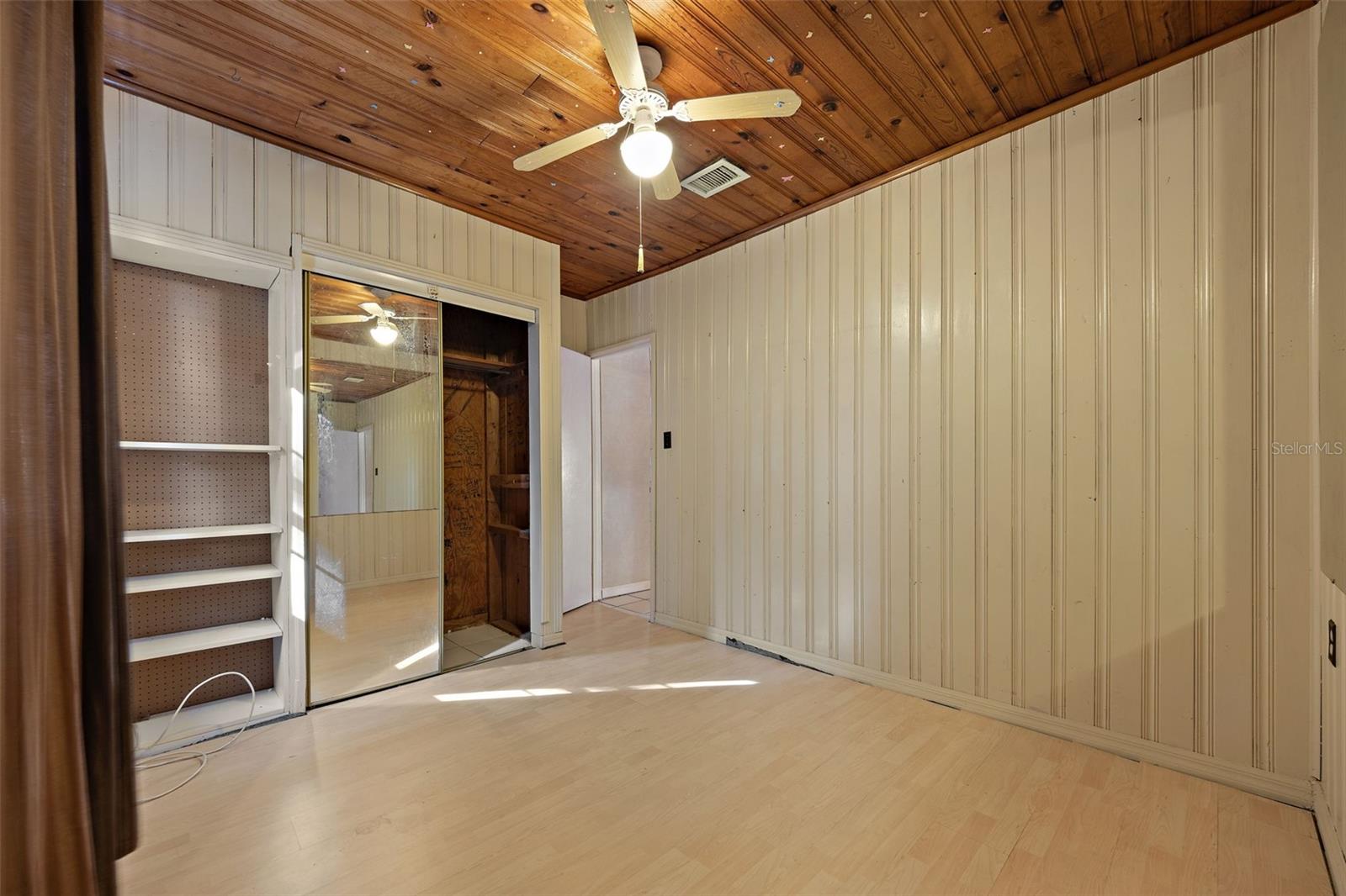 Image 22 of 54 For 2802 Wilson Circle