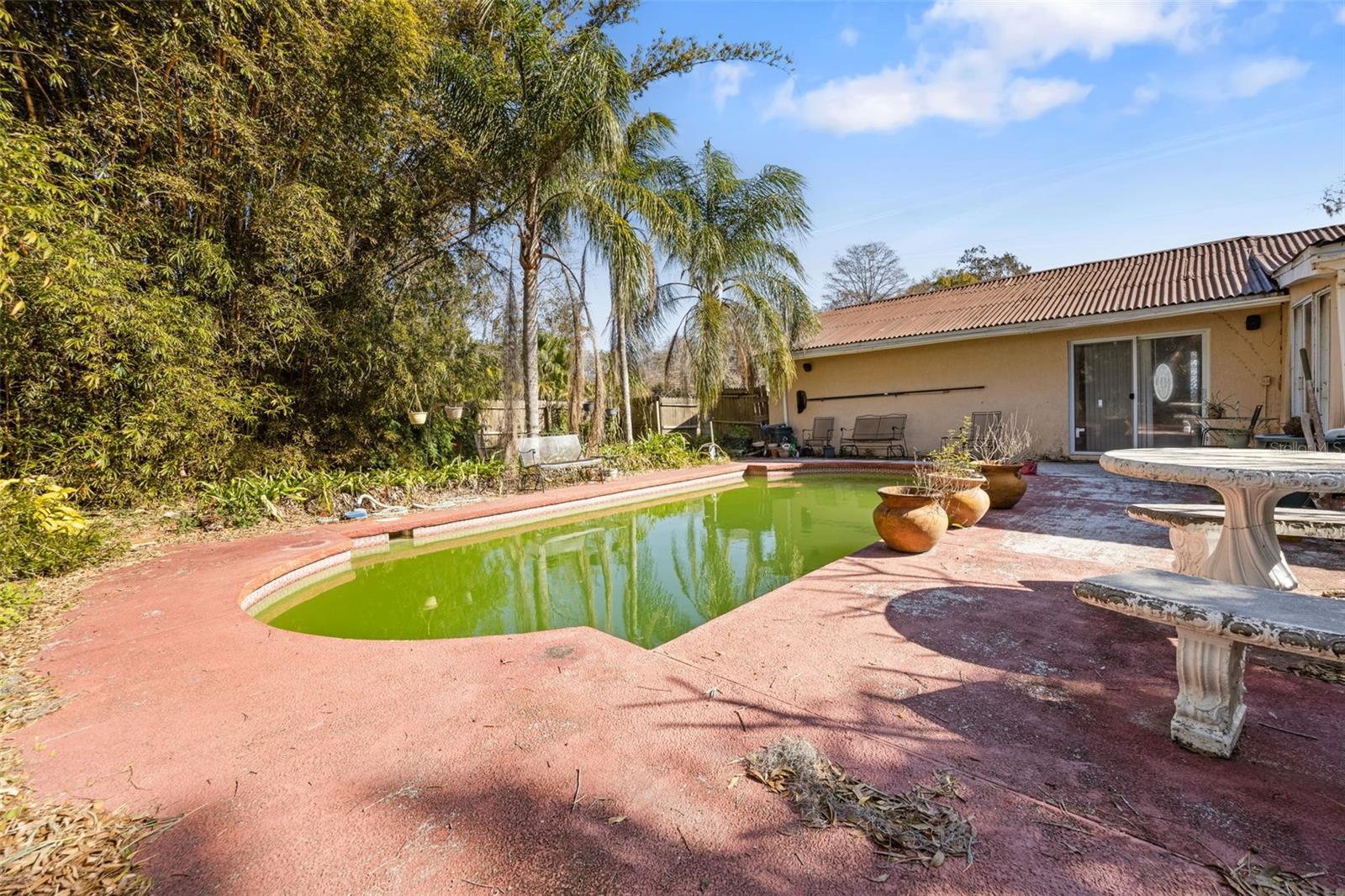 Image 35 of 54 For 2802 Wilson Circle