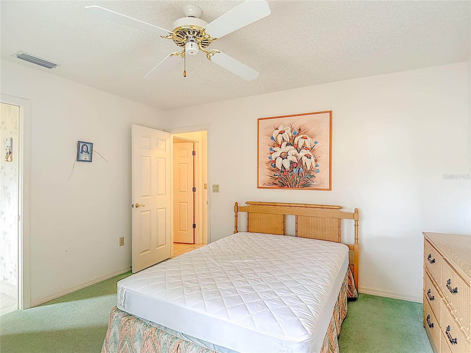 Image 23 of 33 For 13153 Coronado Drive