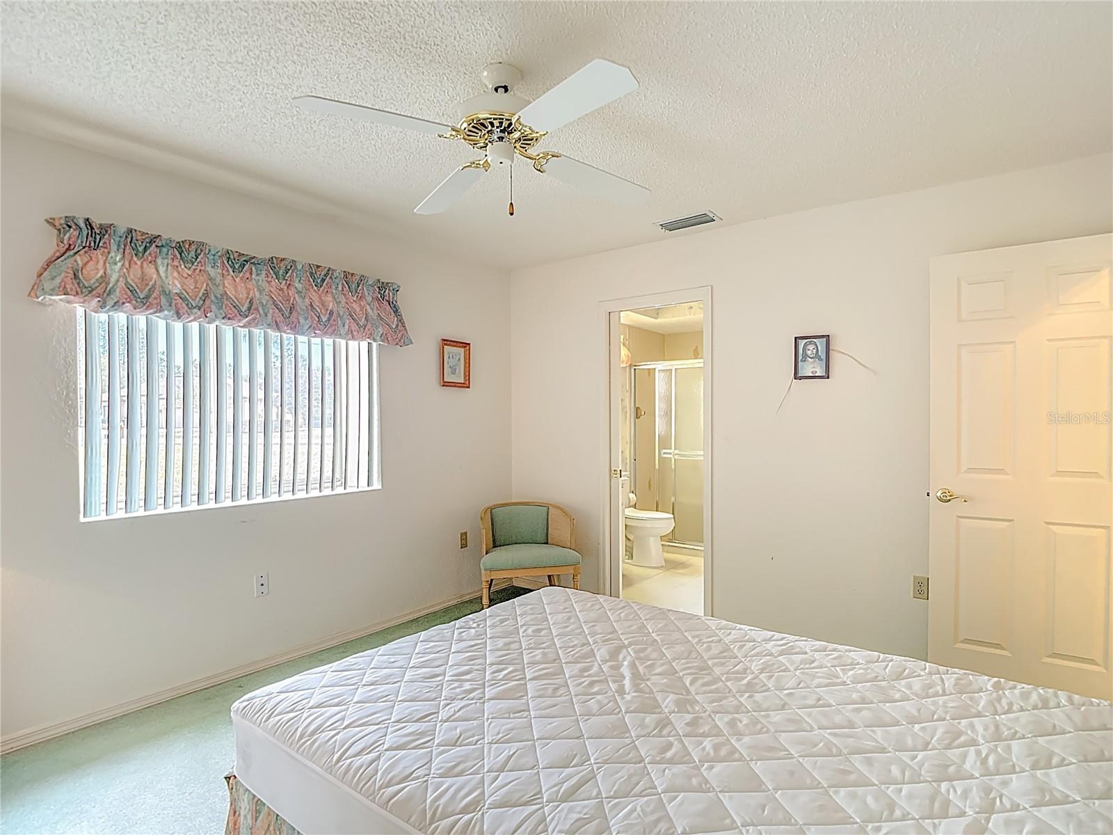 Image 24 of 33 For 13153 Coronado Drive