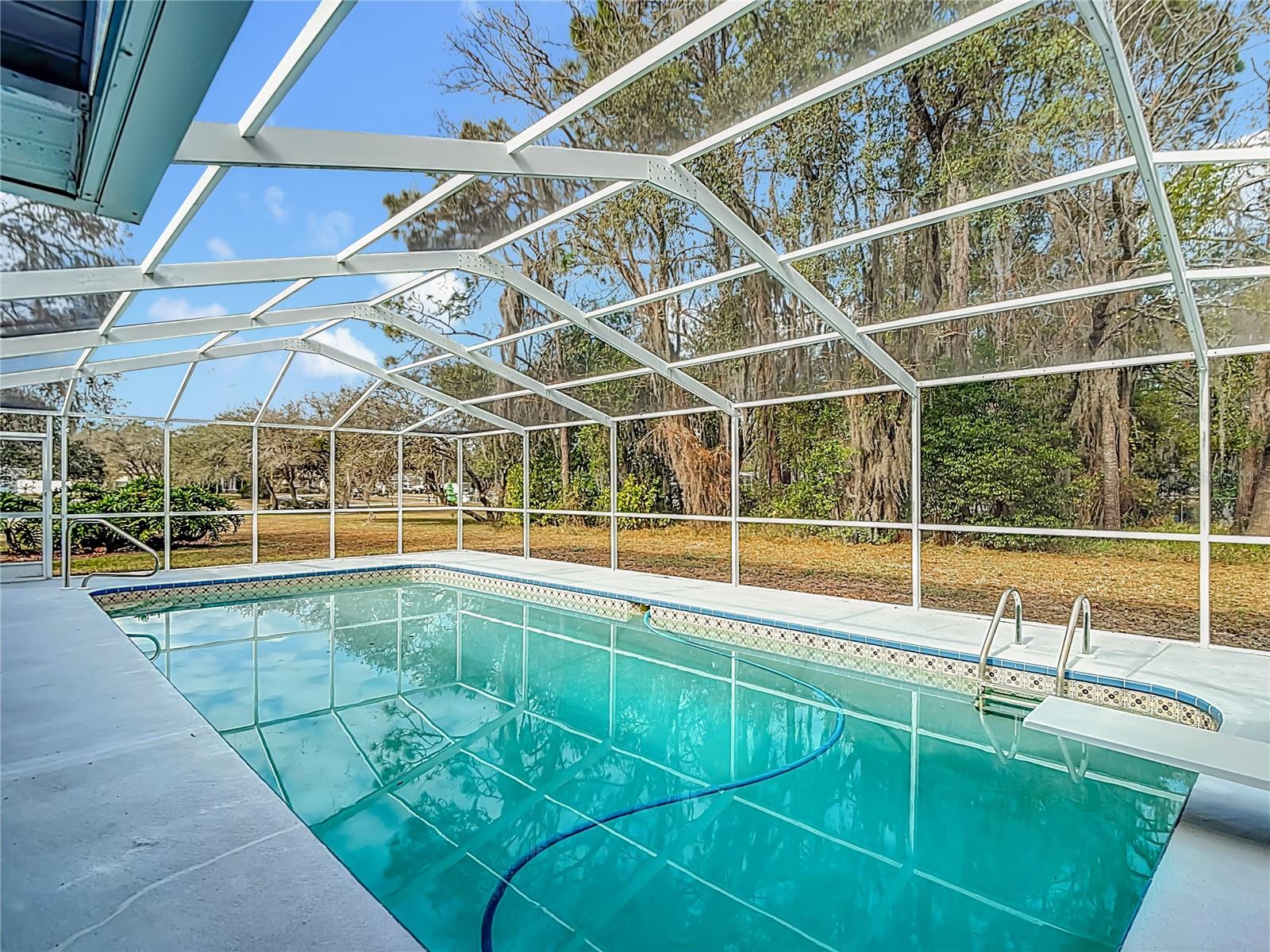 Image 30 of 33 For 13153 Coronado Drive