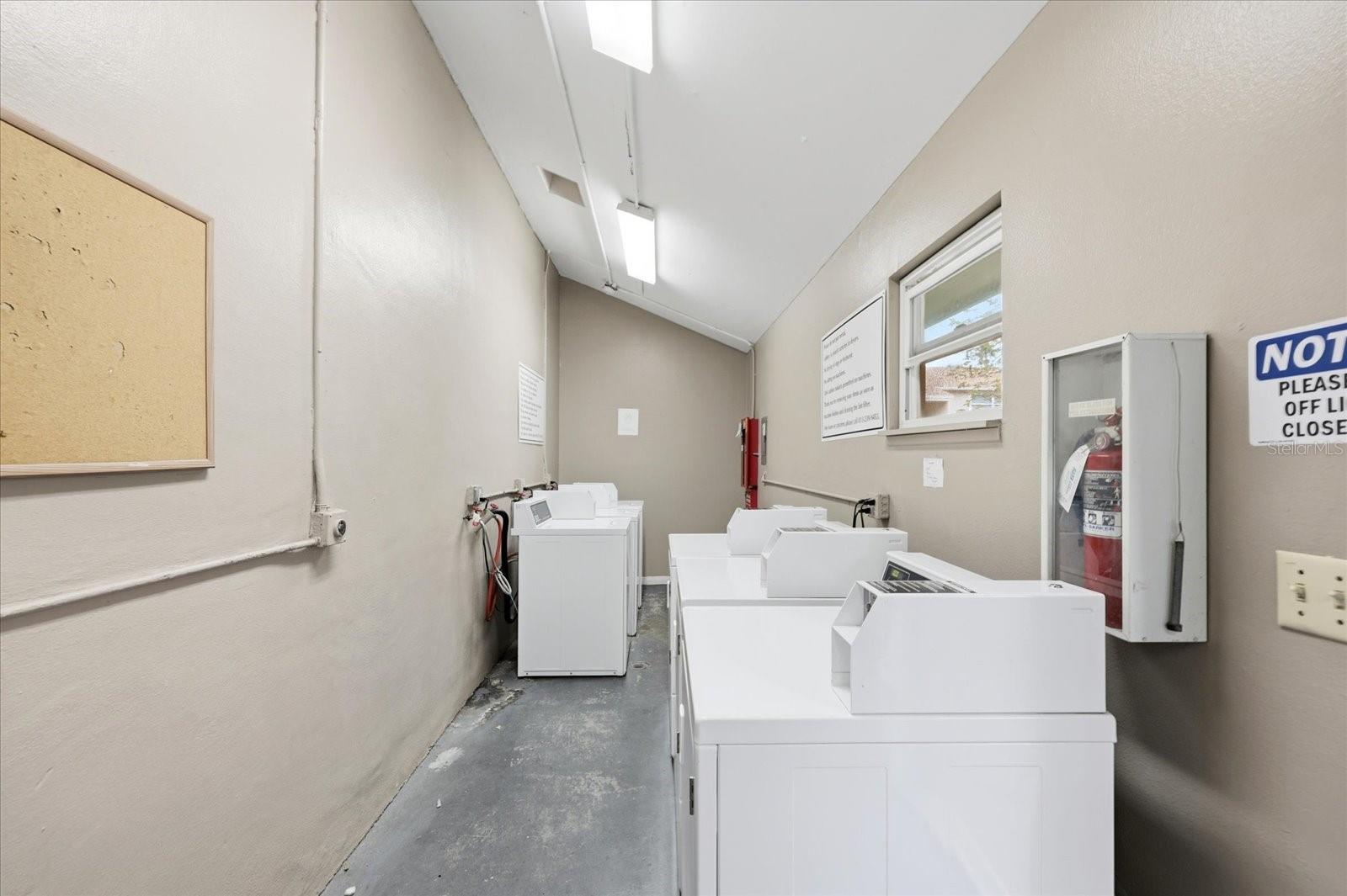 Image 18 of 20 For 4810 Dauphin Avenue B25