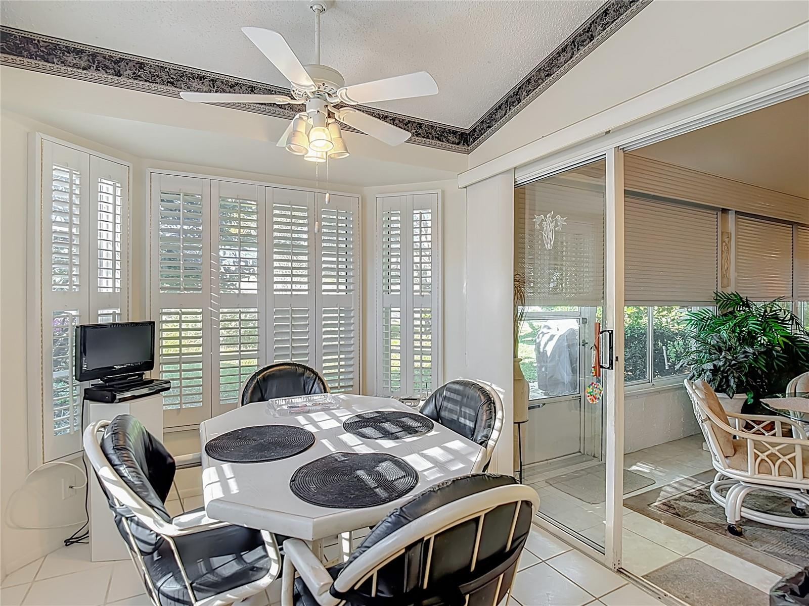 Image 10 of 26 For 2337 Hidden Trail Drive