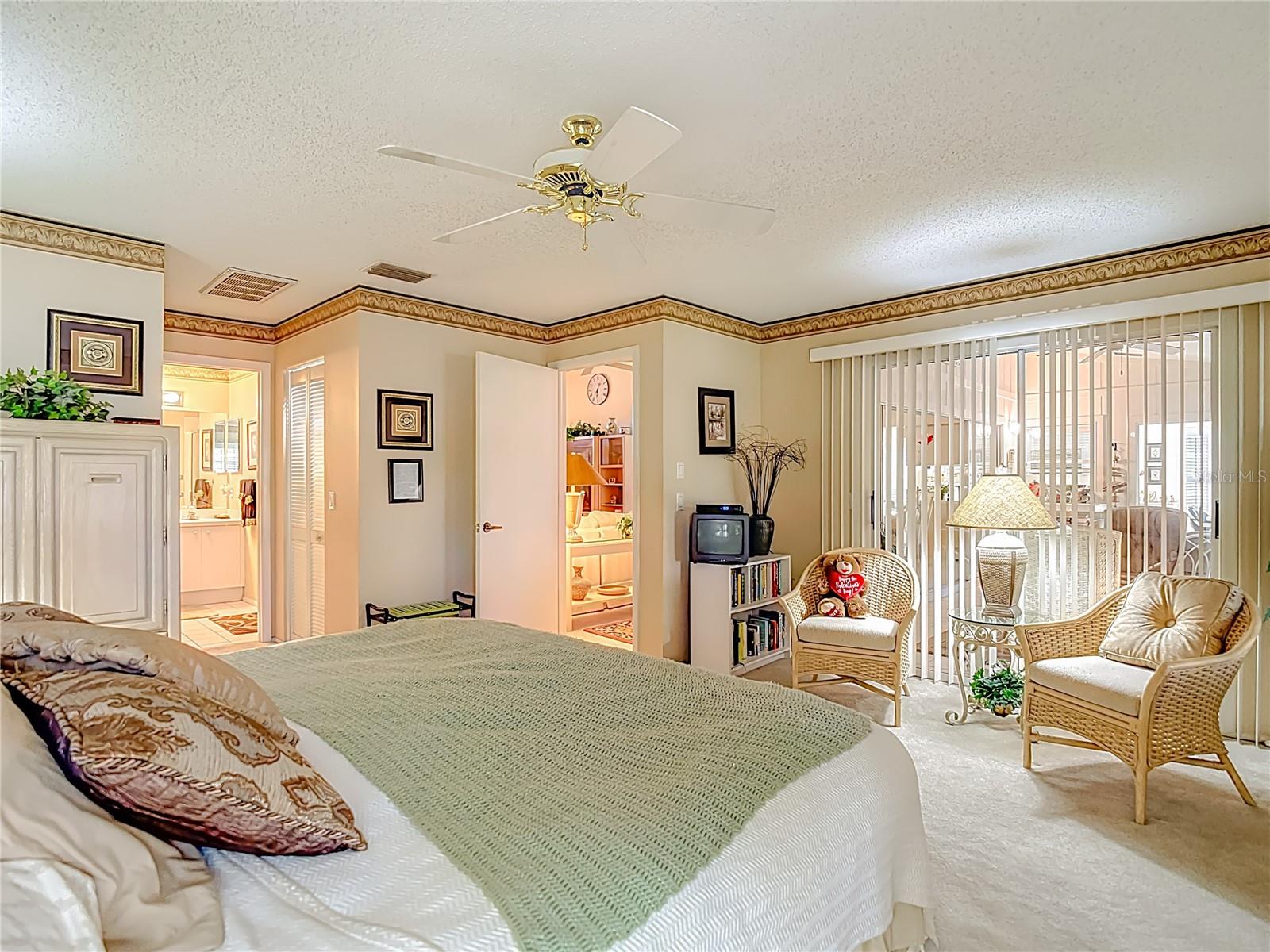 Image 14 of 26 For 2337 Hidden Trail Drive