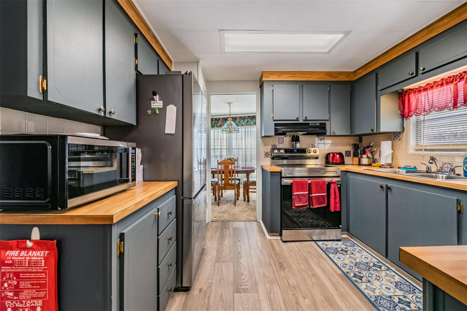 Image 15 of 30 For 1610 Reynolds Road 204