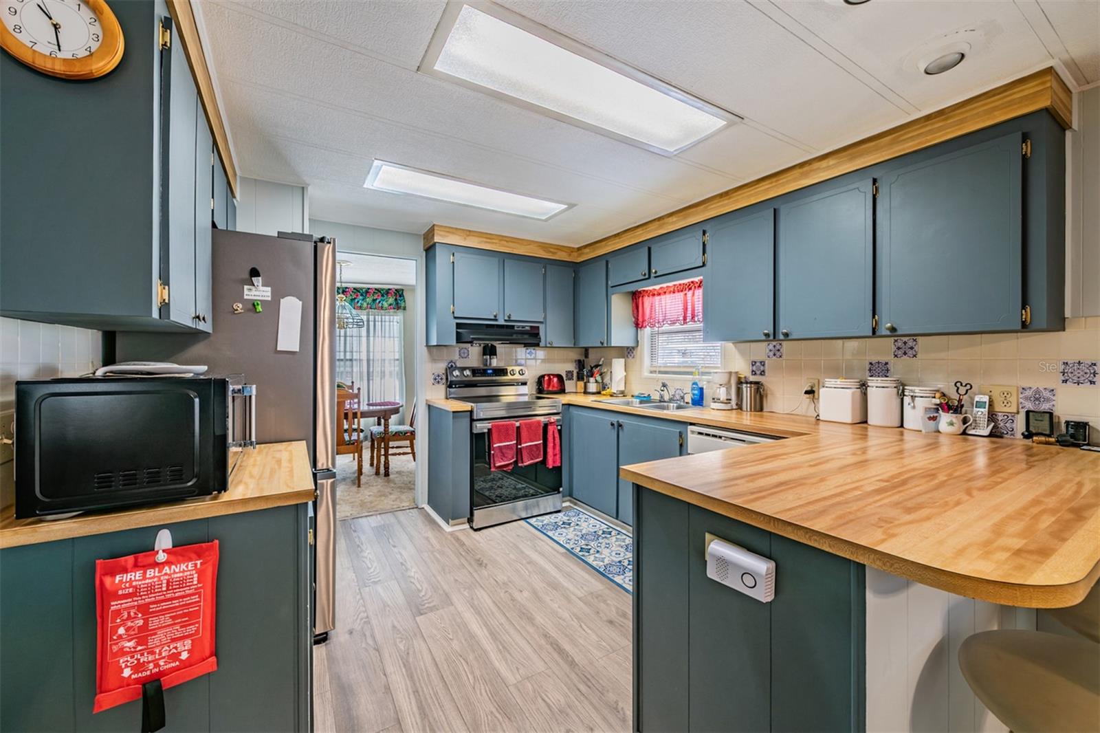 Image 18 of 30 For 1610 Reynolds Road 204