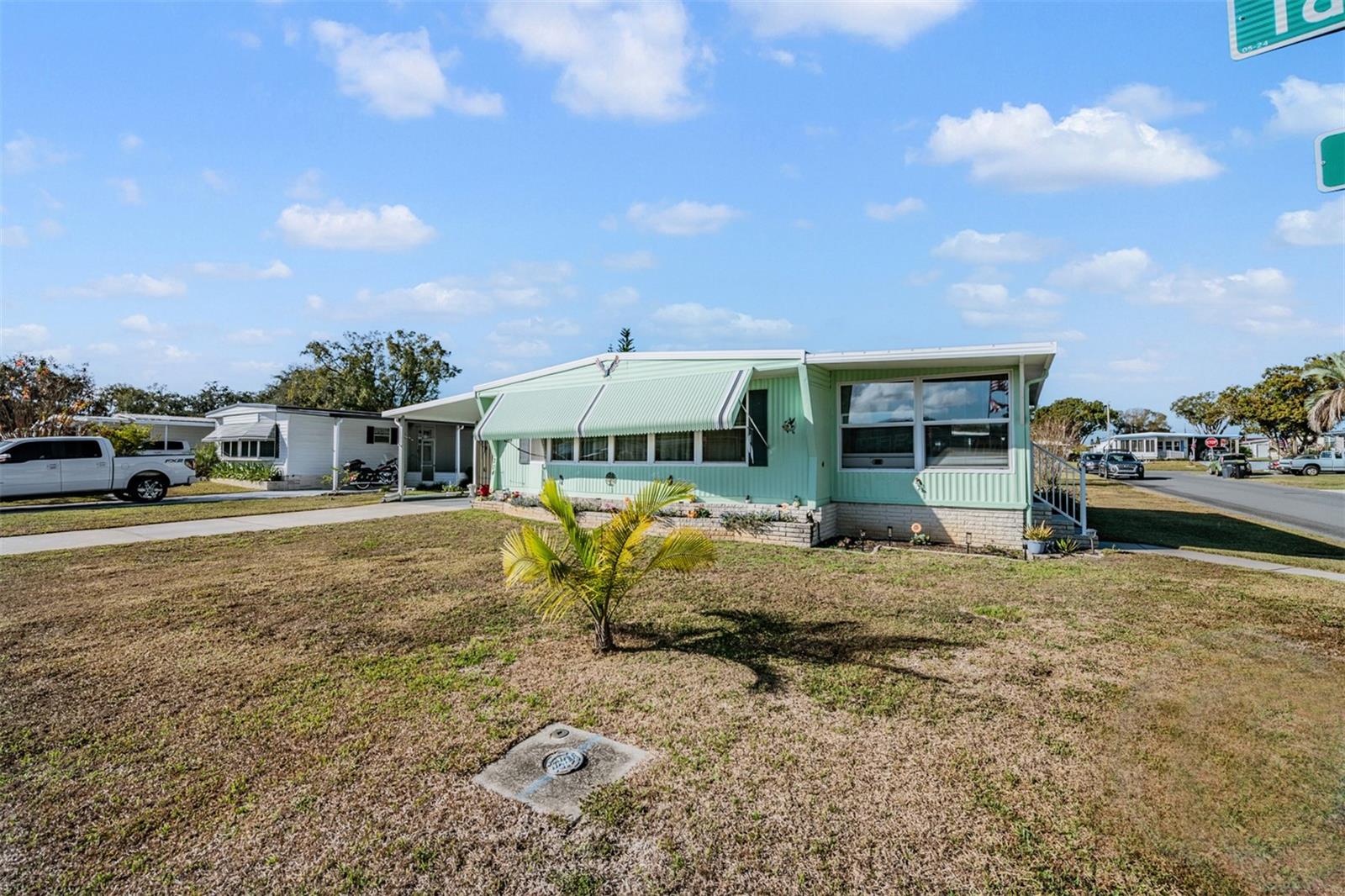 Image 23 of 30 For 1610 Reynolds Road 204