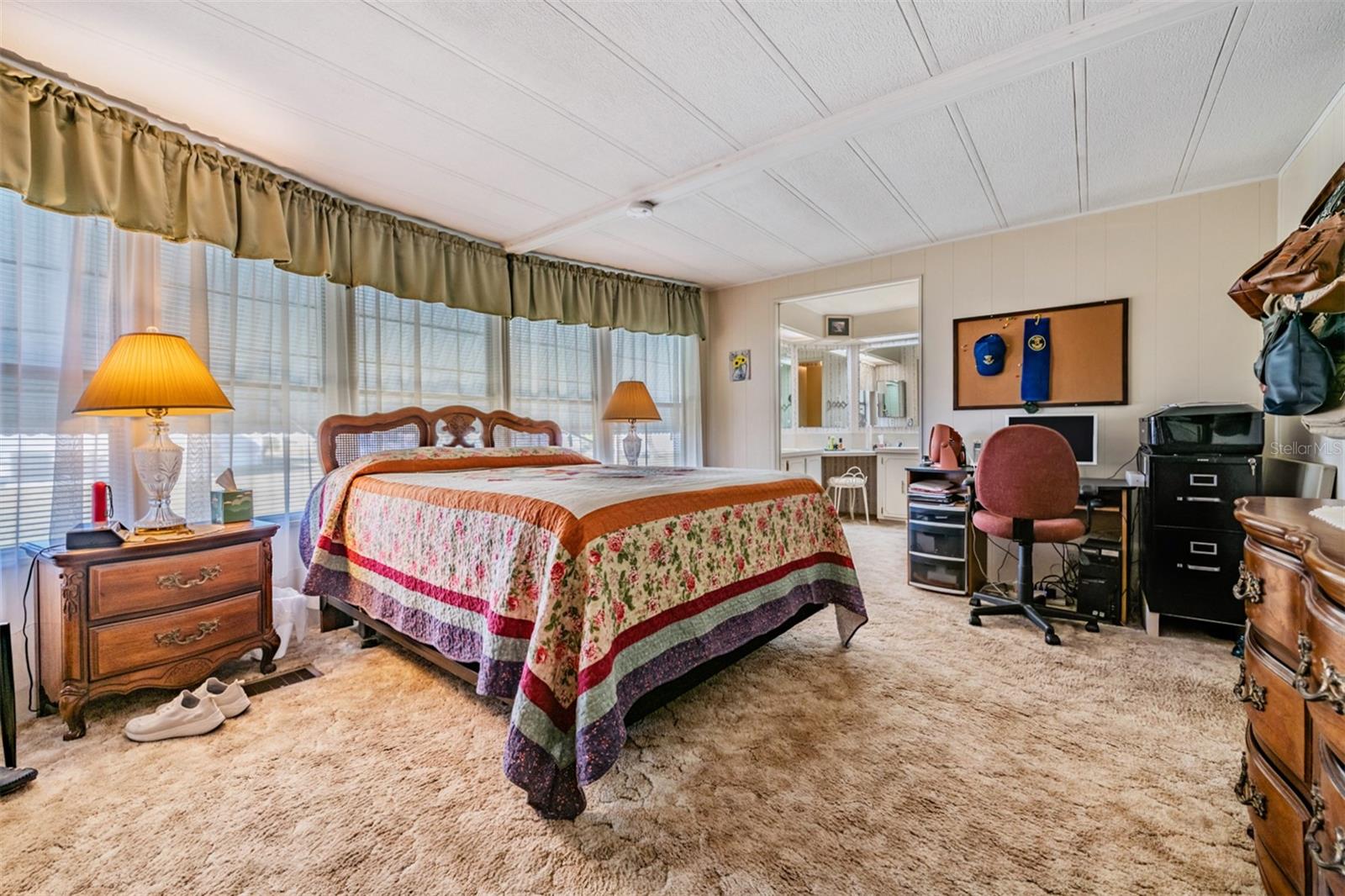 Image 5 of 30 For 1610 Reynolds Road 204