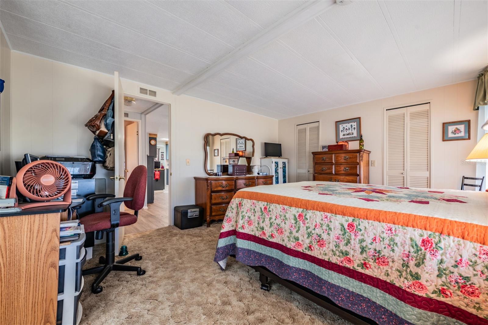 Image 6 of 30 For 1610 Reynolds Road 204