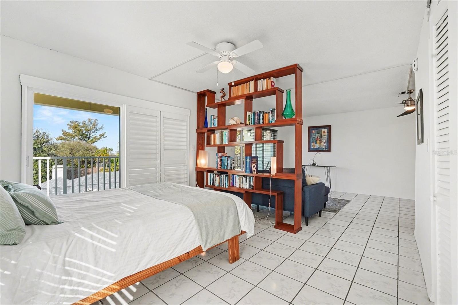 Image 30 of 46 For 1700 Pass A Grille Way 9