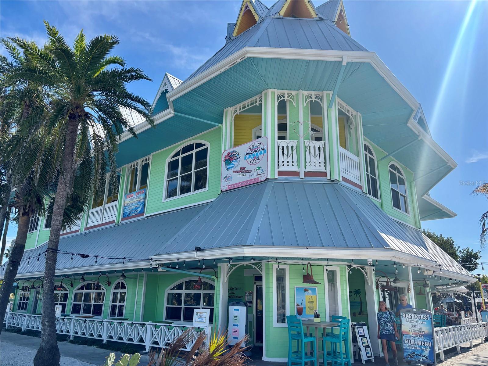 Image 39 of 46 For 1700 Pass A Grille Way 9