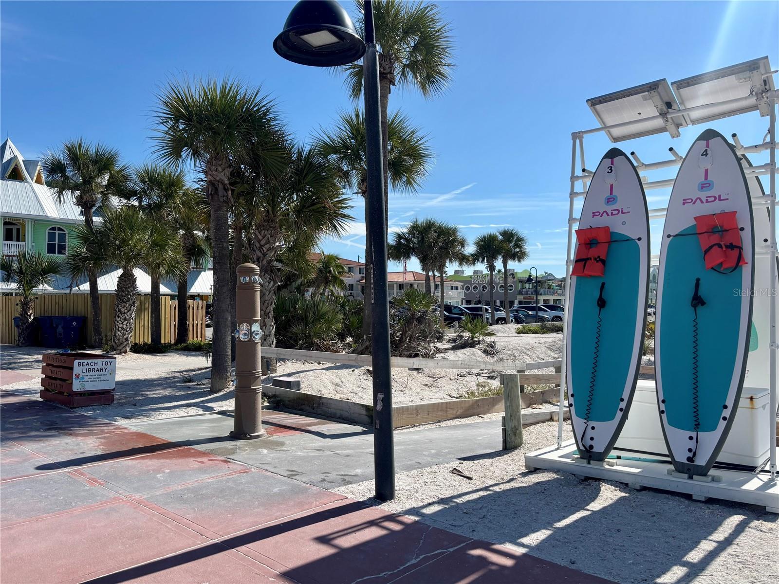 Image 42 of 46 For 1700 Pass A Grille Way 9