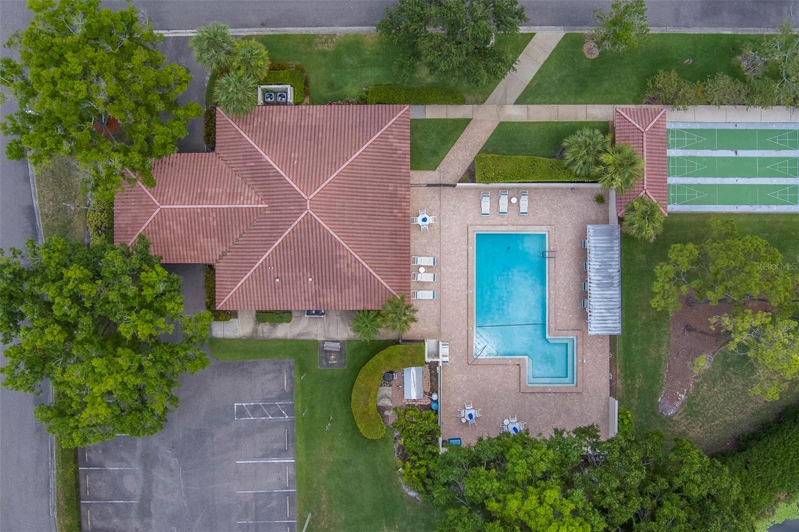 Image 33 of 49 For 8701 40th Lane N