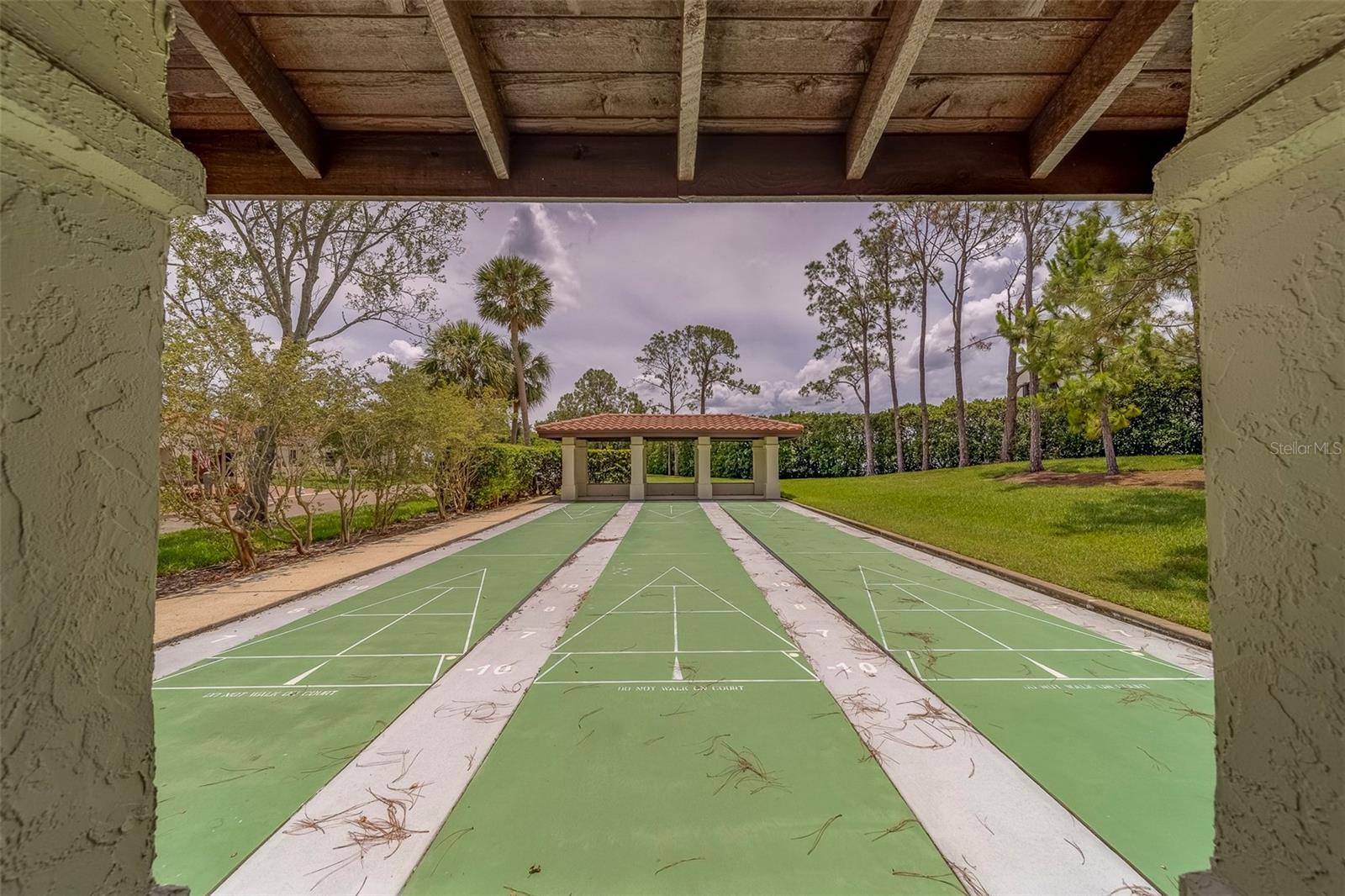 Image 36 of 49 For 8701 40th Lane N