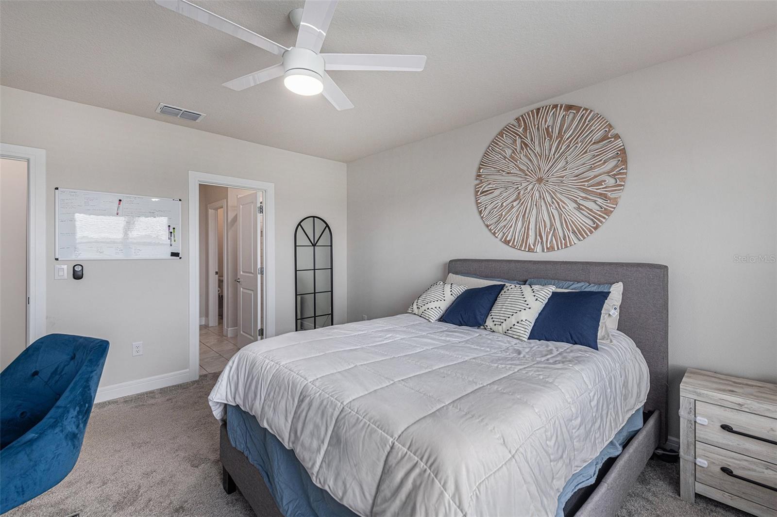 Image 16 of 36 For 8312 Reefbay Cove