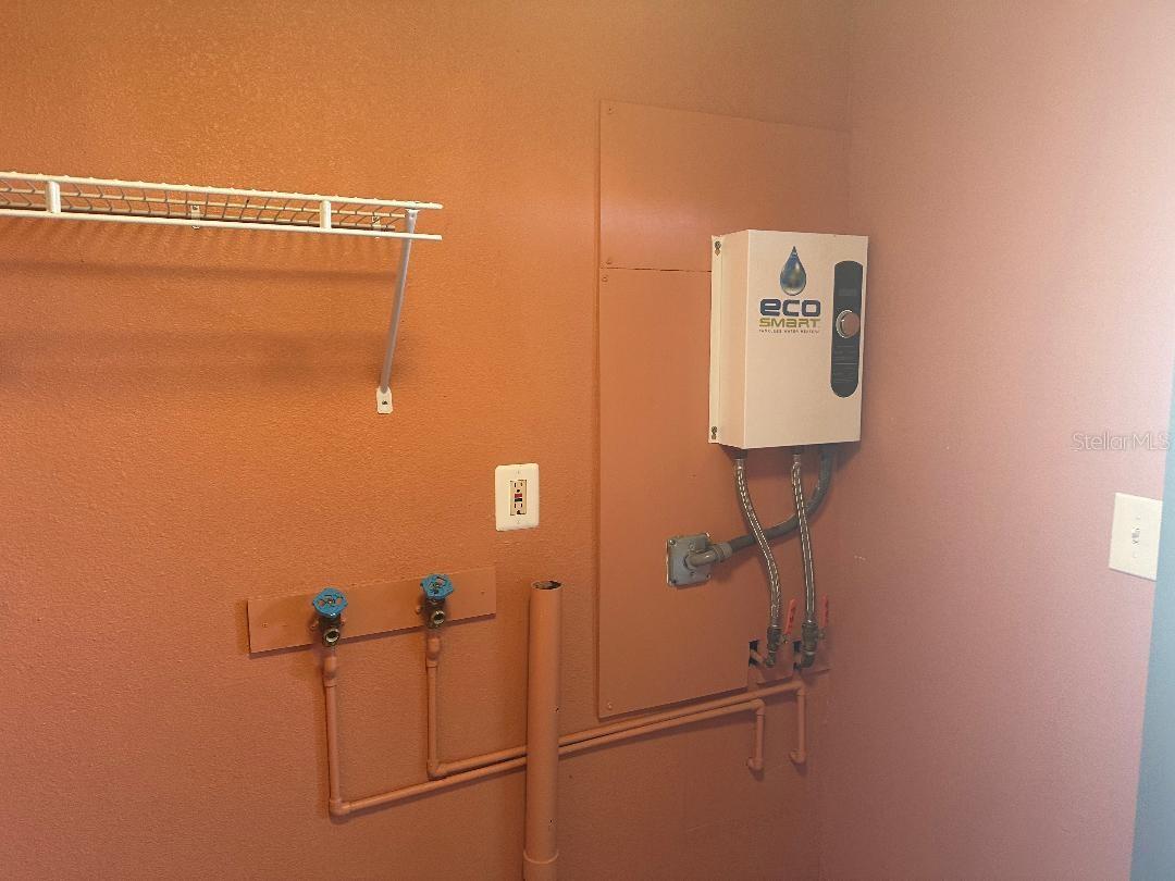 Image 11 of 15 For 4048 Pecos Drive