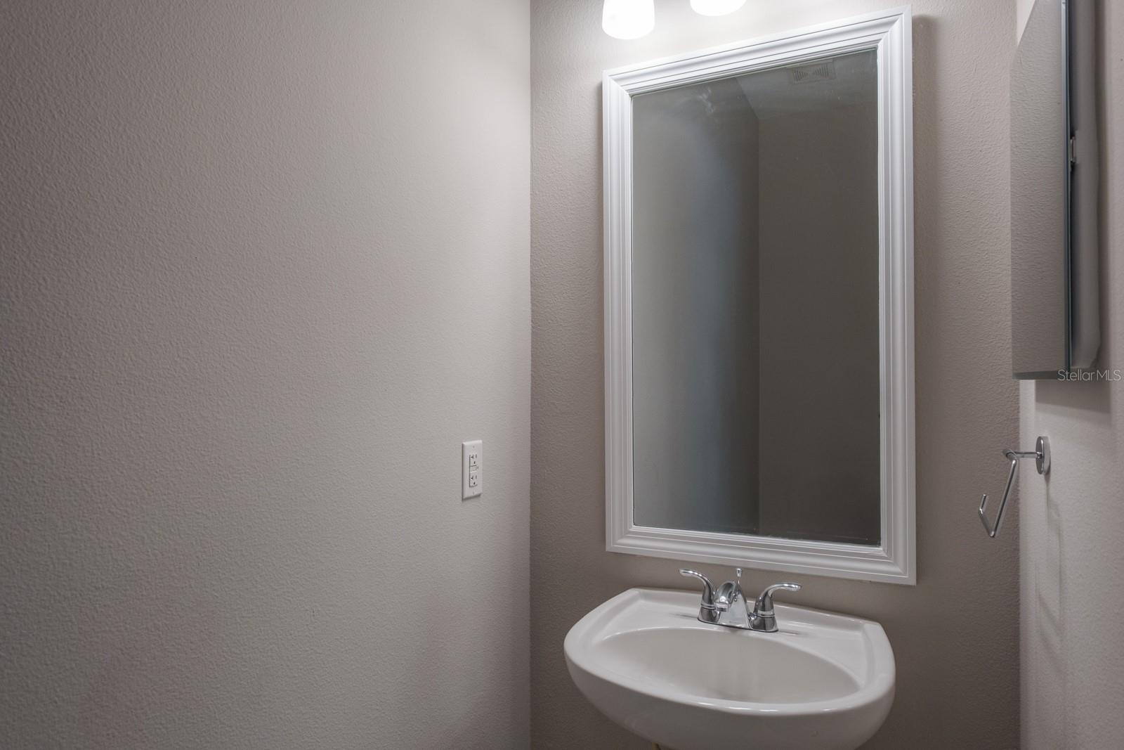 Image 11 of 50 For 10220 Bayou Grande Avenue