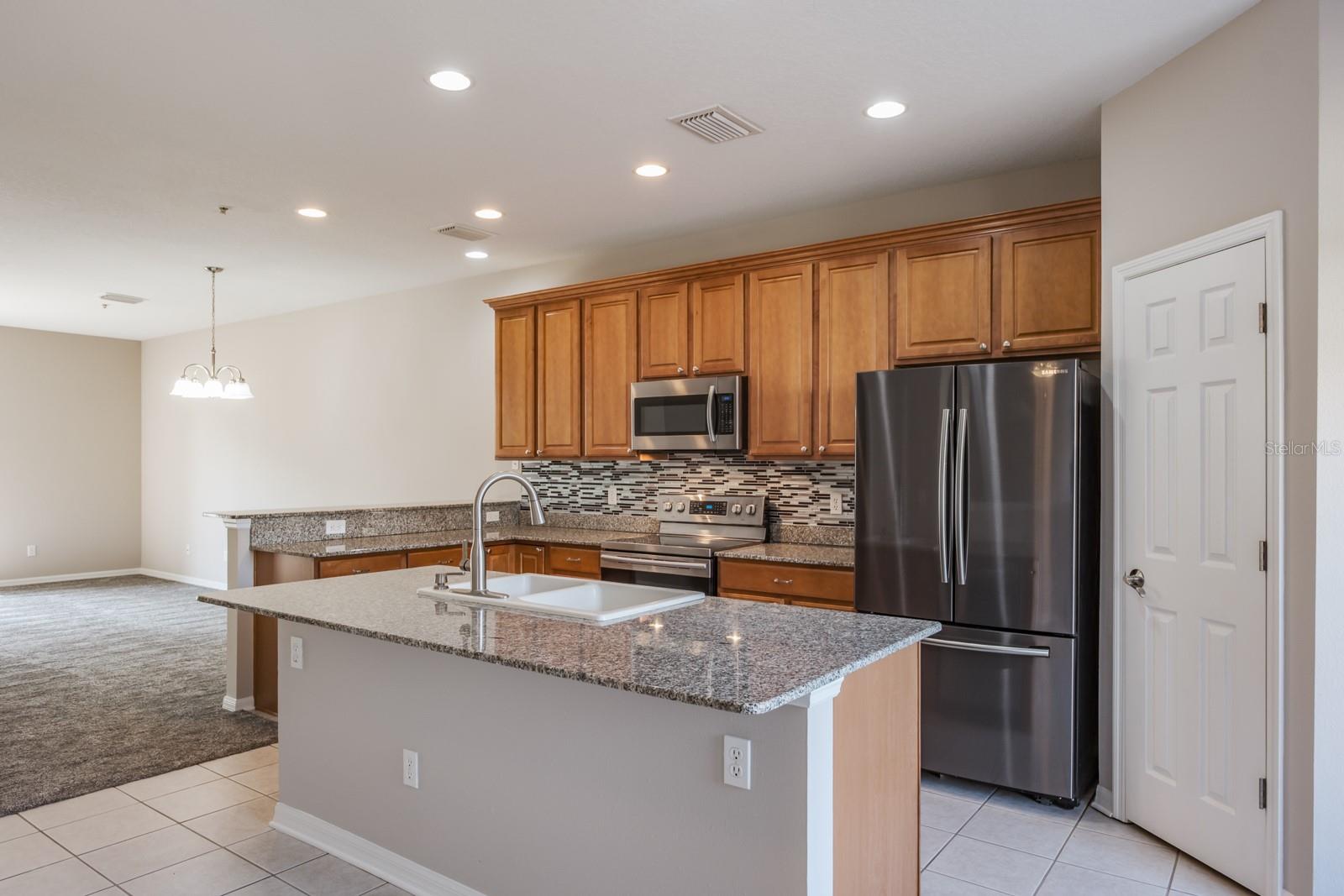 Image 20 of 50 For 10220 Bayou Grande Avenue