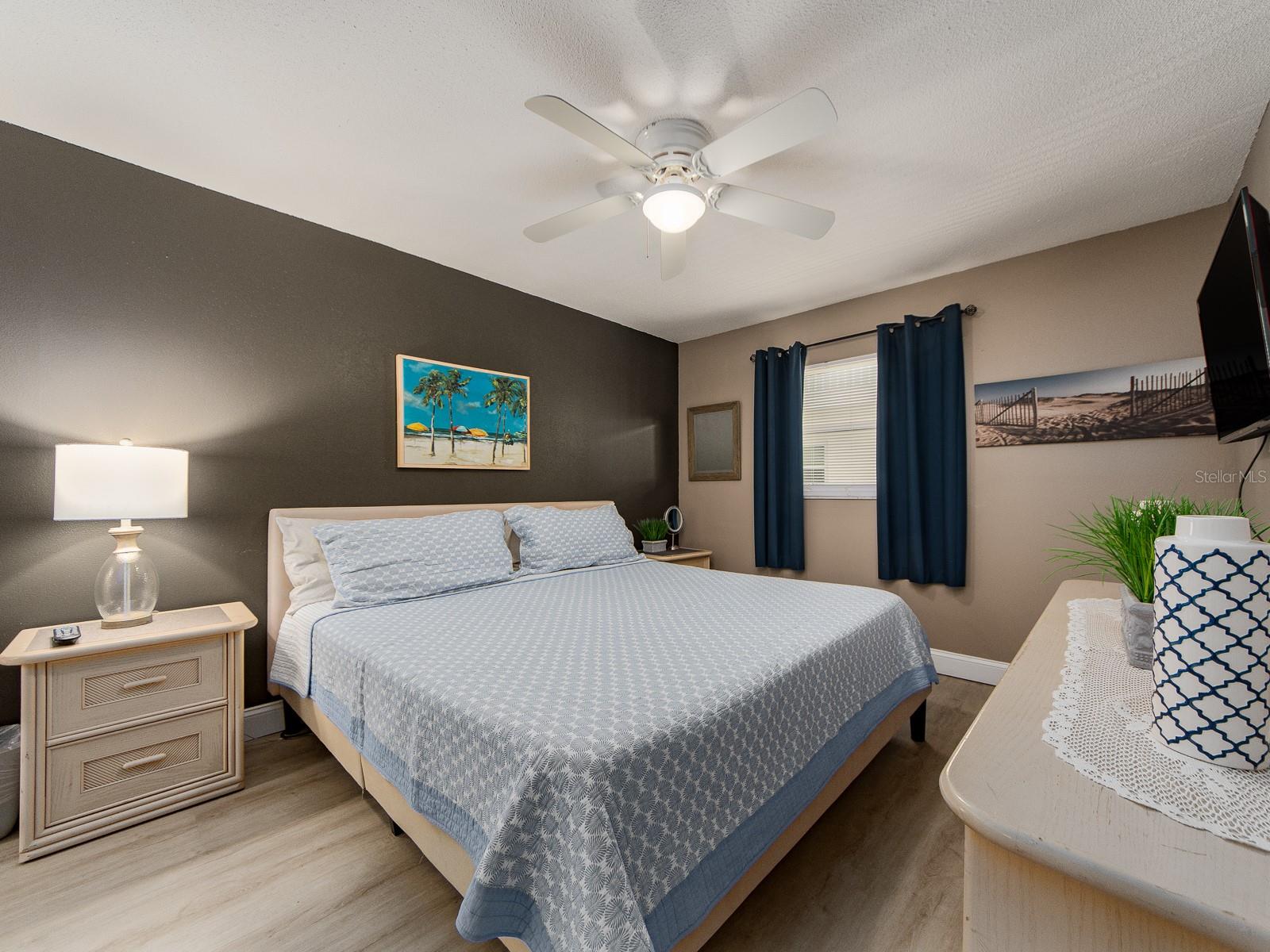 Image 11 of 36 For 19610 Gulf Boulevard 303