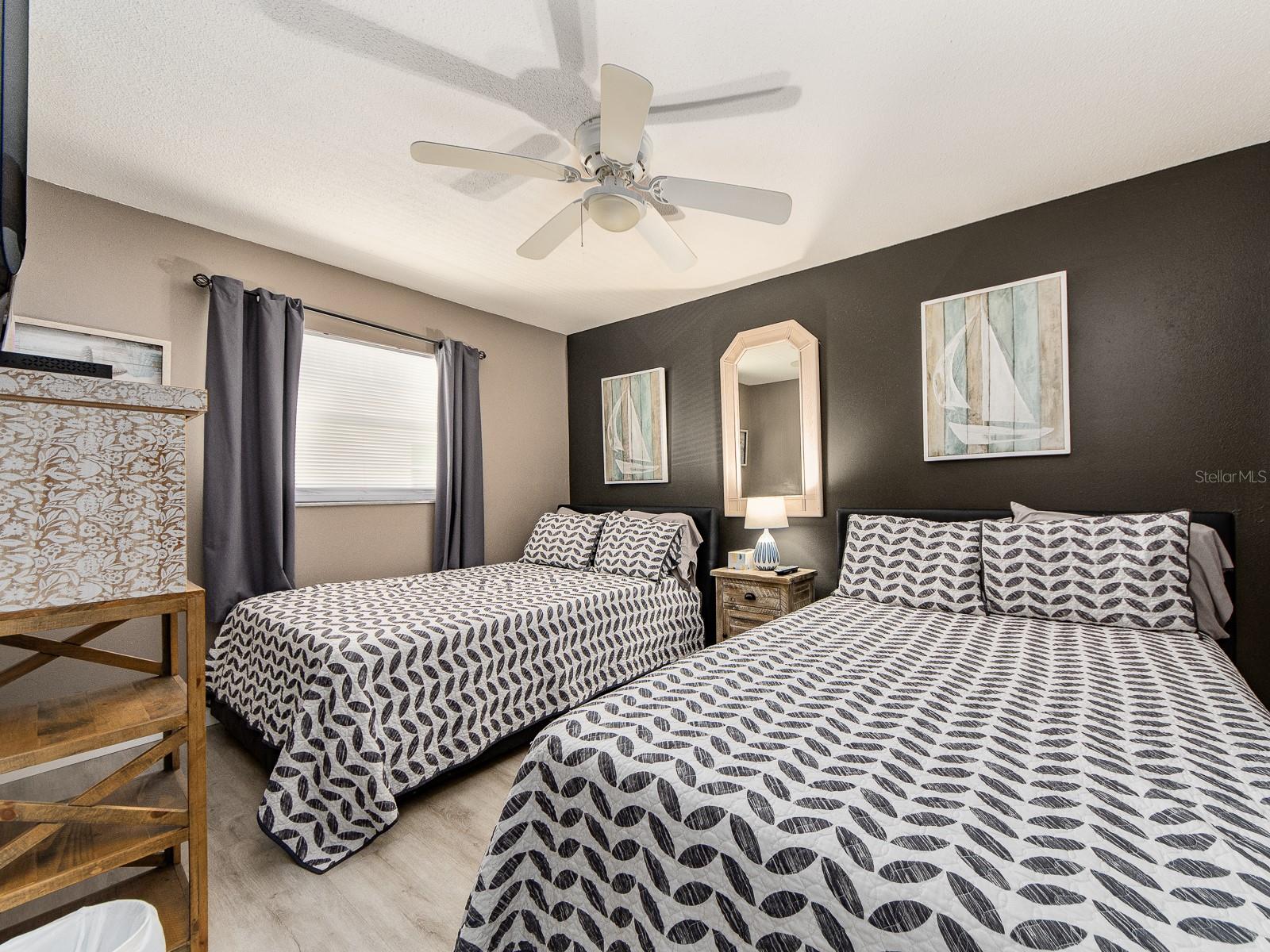 Image 16 of 36 For 19610 Gulf Boulevard 303