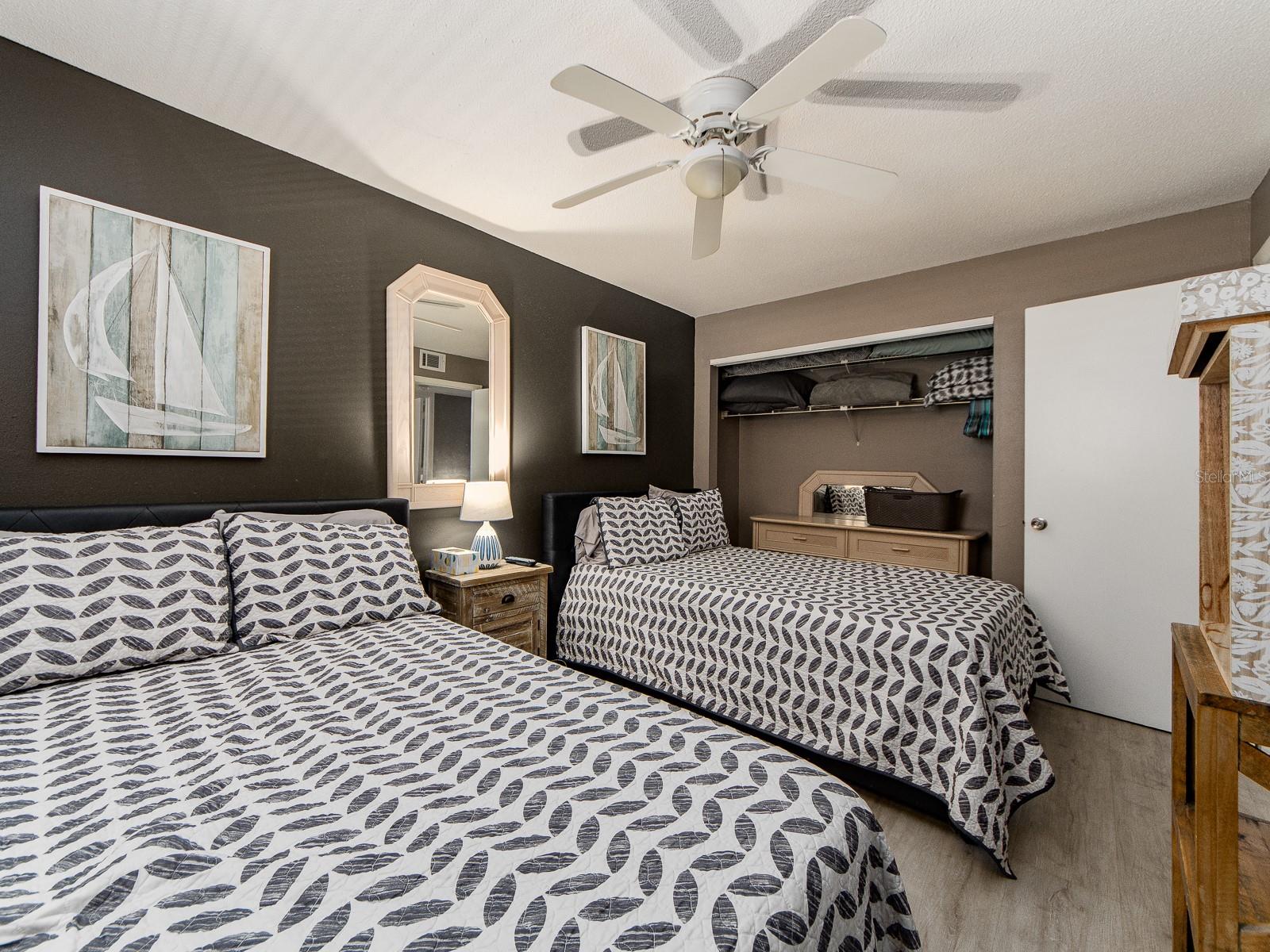 Image 17 of 36 For 19610 Gulf Boulevard 303