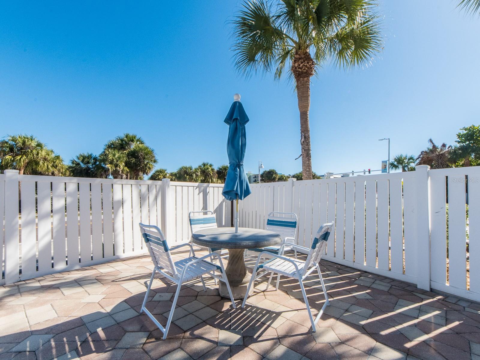 Image 28 of 36 For 19610 Gulf Boulevard 303