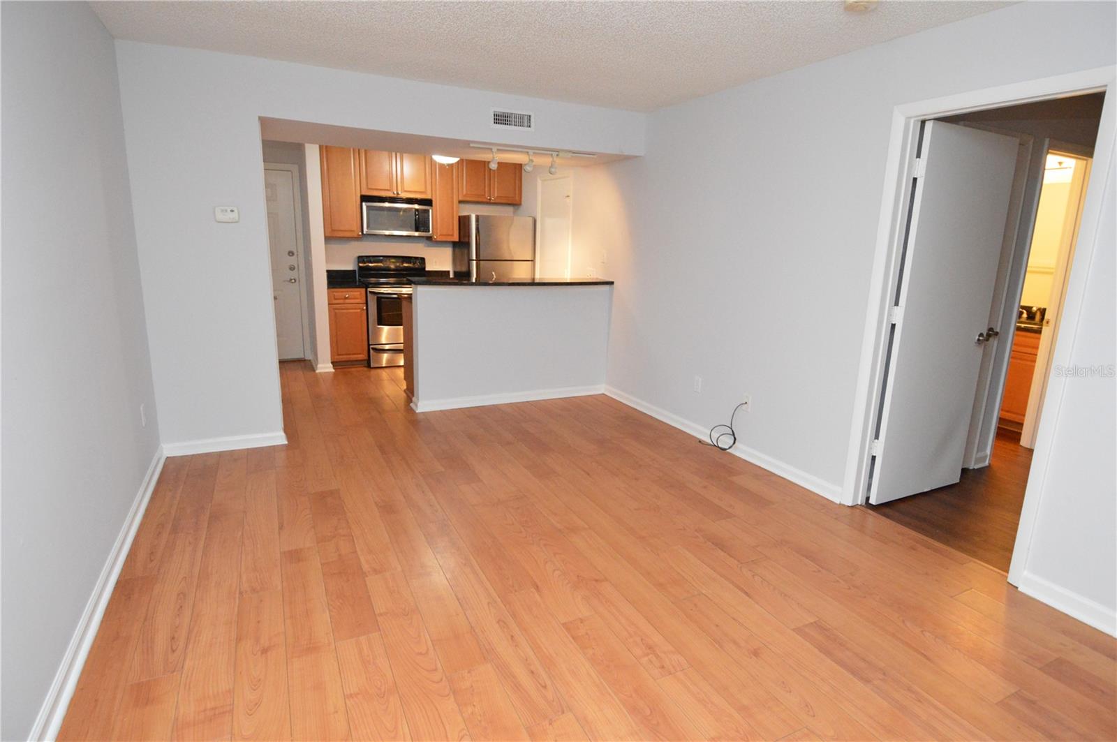 Image 10 of 70 For 11901 4th Street N 5110