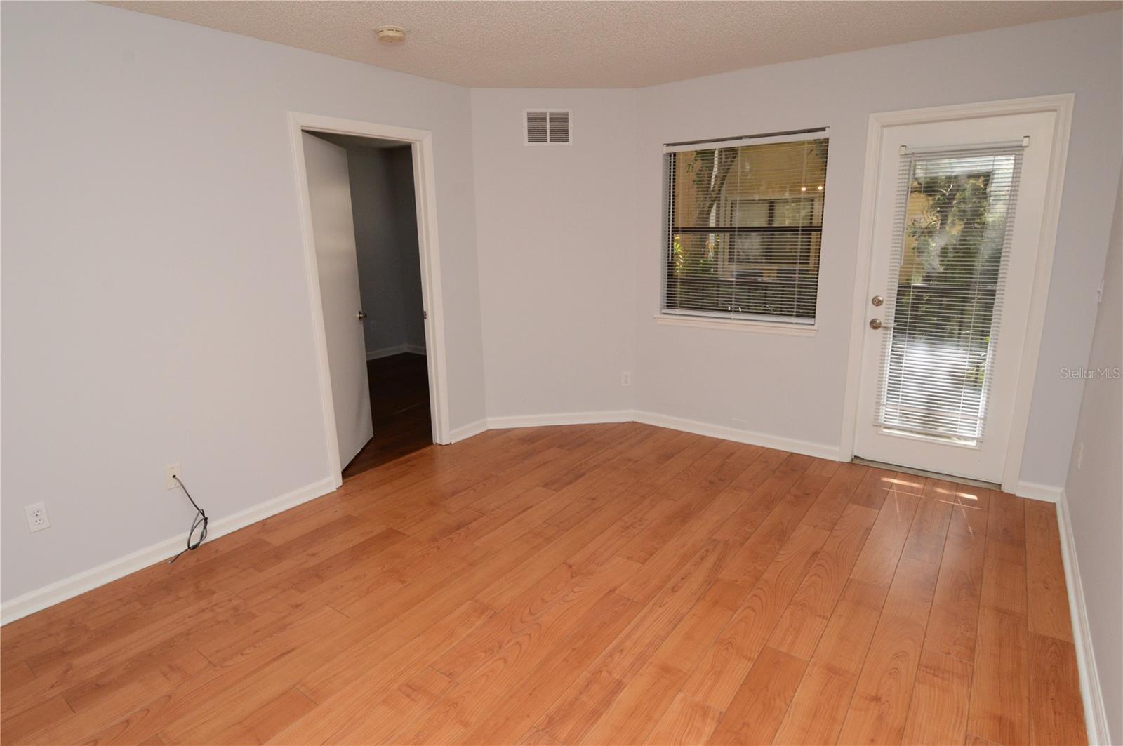 Image 15 of 70 For 11901 4th Street N 5110